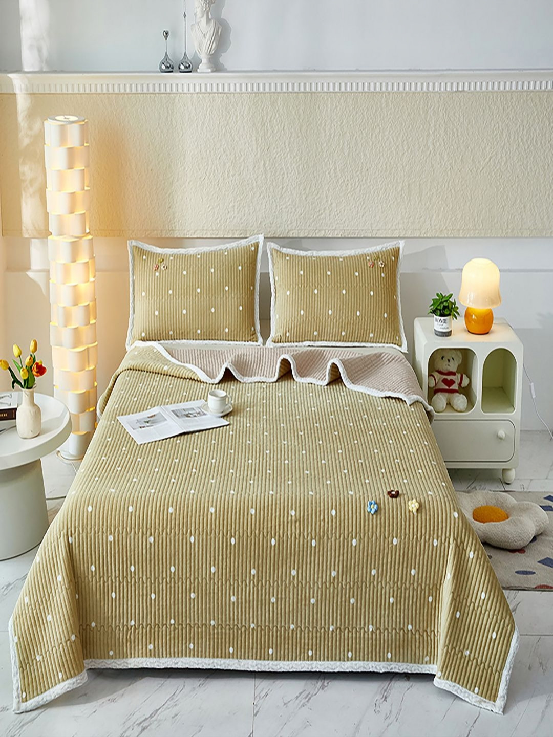 JC HOME Set Of 3 Polka Dot Printed Double Queen Size Bed Covers
