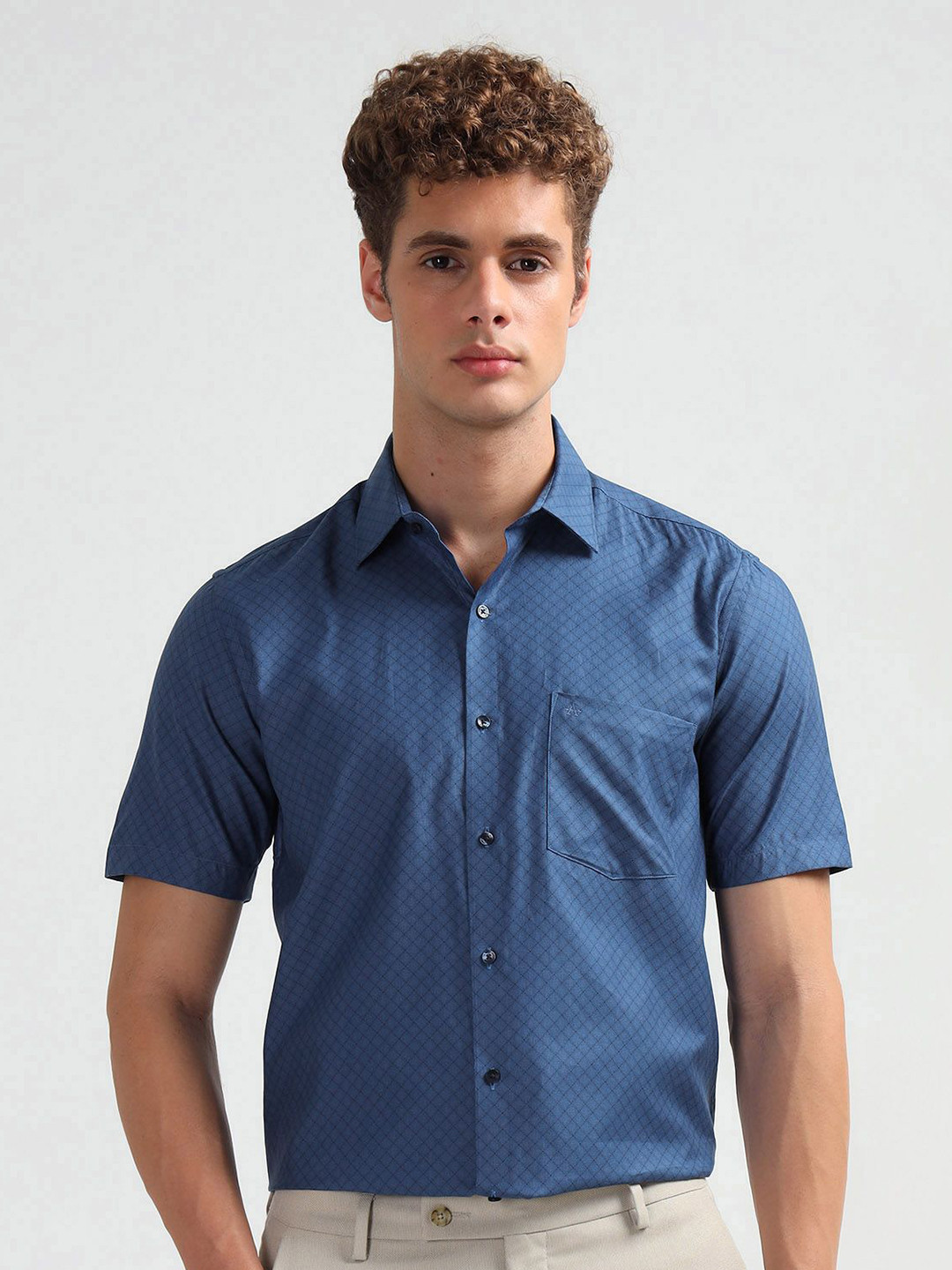 Arrow Men Liberty Classic Fit Geometric Printed Spread Collar Pure Cotton Formal Shirt