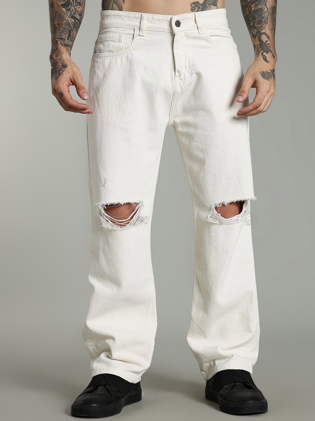FOUL CHILD Men Baggy Fit Mid-Rise Slash Knee Jeans