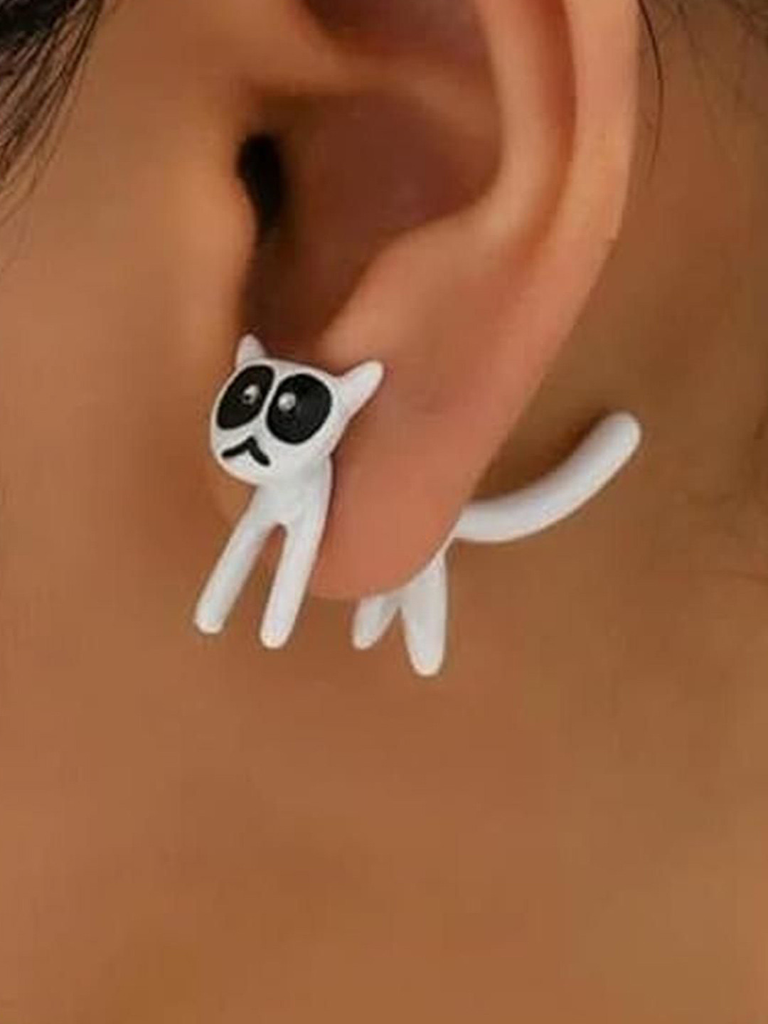 EL REGALO Quirky Shaped Double Sided Studs