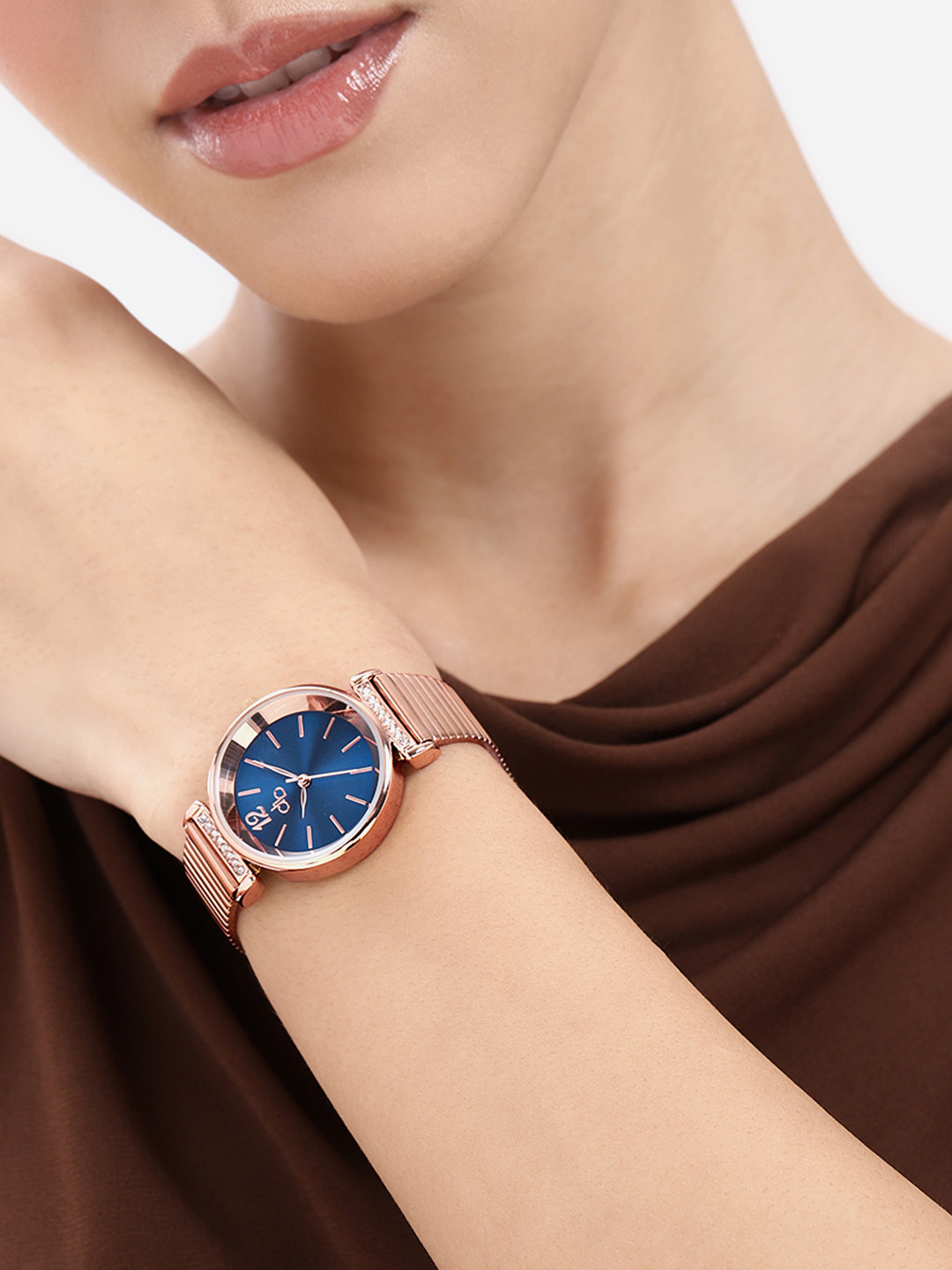 DressBerry Women Bracelet Style Straps Analogue Watch UT-A8647-NY-DB