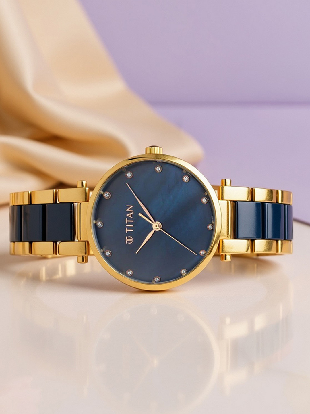 Titan Women Blue Analogue Watch 95061WD05