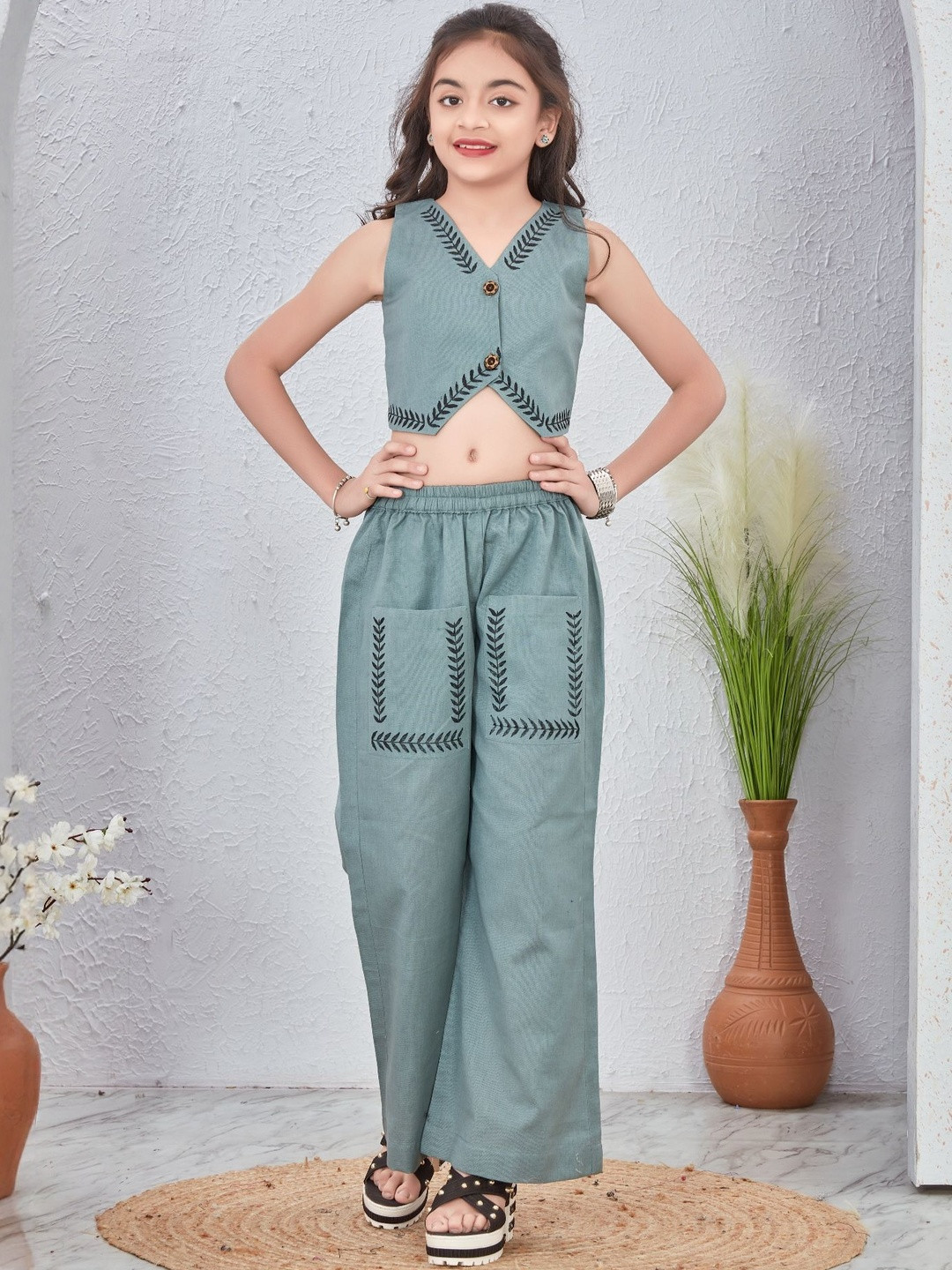 IRSIA Girls Sleeveless Leaf Block Print Cotton Crop Top and Palazzo Pant Co-Ord Set