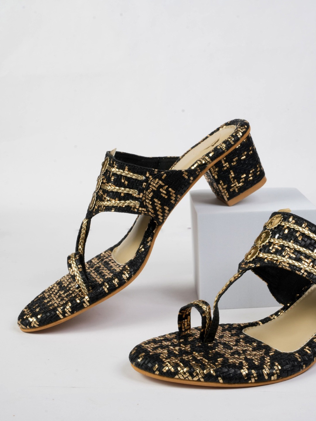 Dhaga Woven Design Block Heel