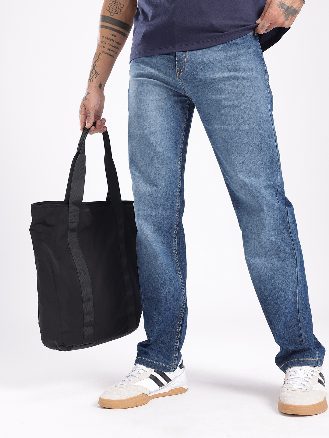 glitchez Men Typography Embroidered Heavy Fade Stretchable Jeans