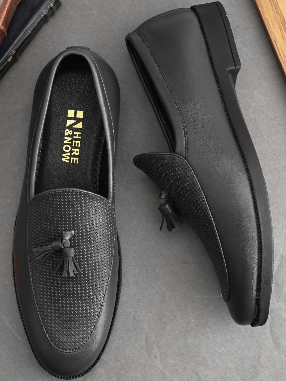 HERE&NOW Black Tassel Semi Formal Shoes