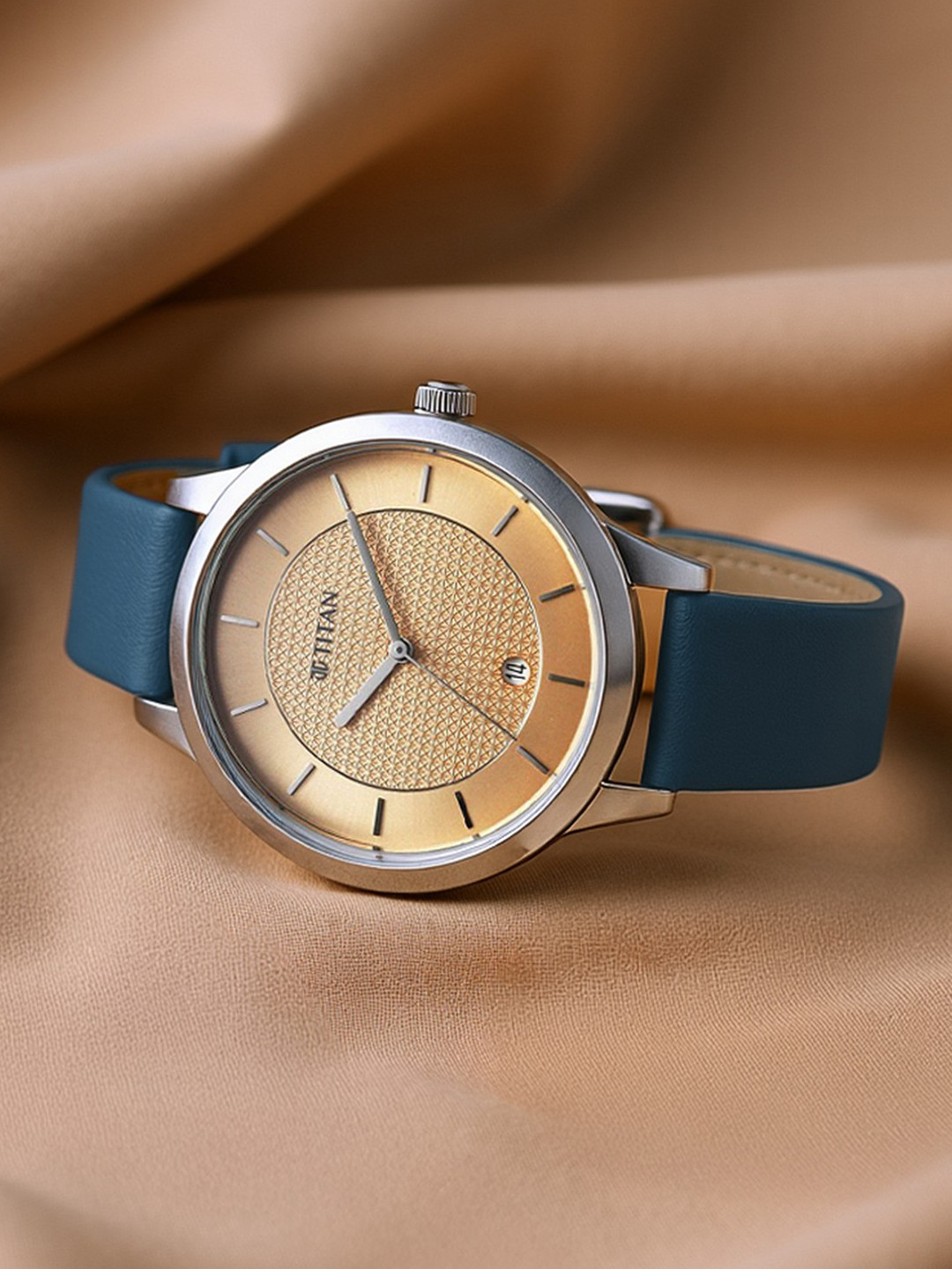 Titan Women Brass Dial & Leather Straps Analogue Watch 2617SL08