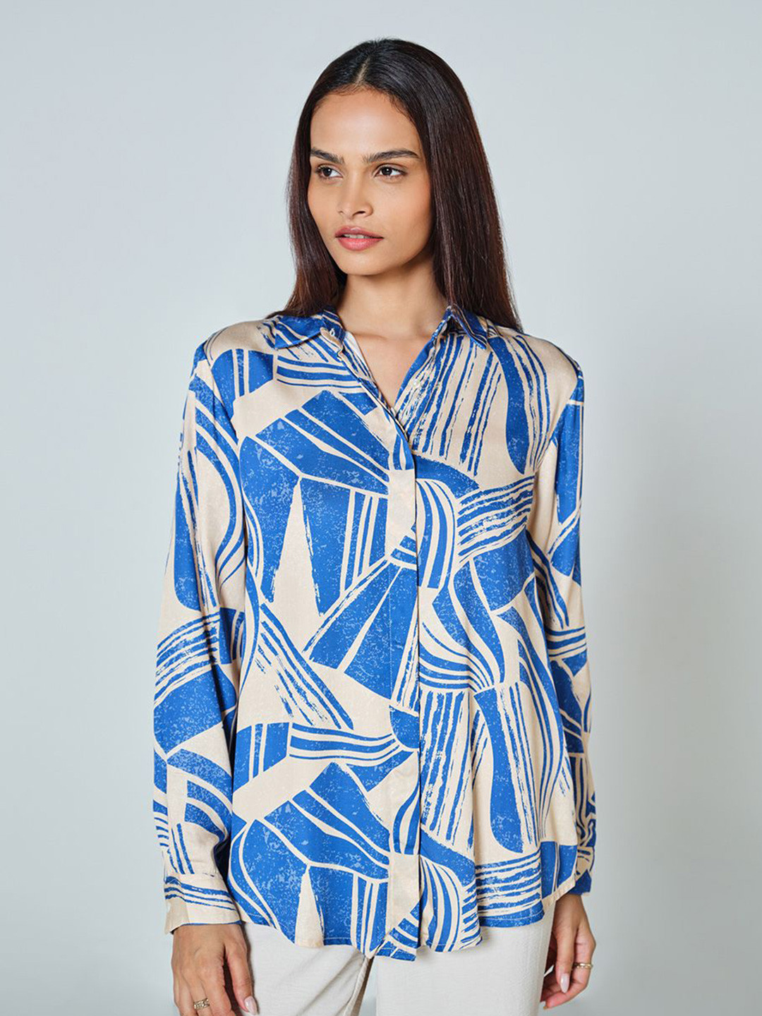 AND Women Relaxed Fit Abstract Printed Spread Collar Casual Shirt