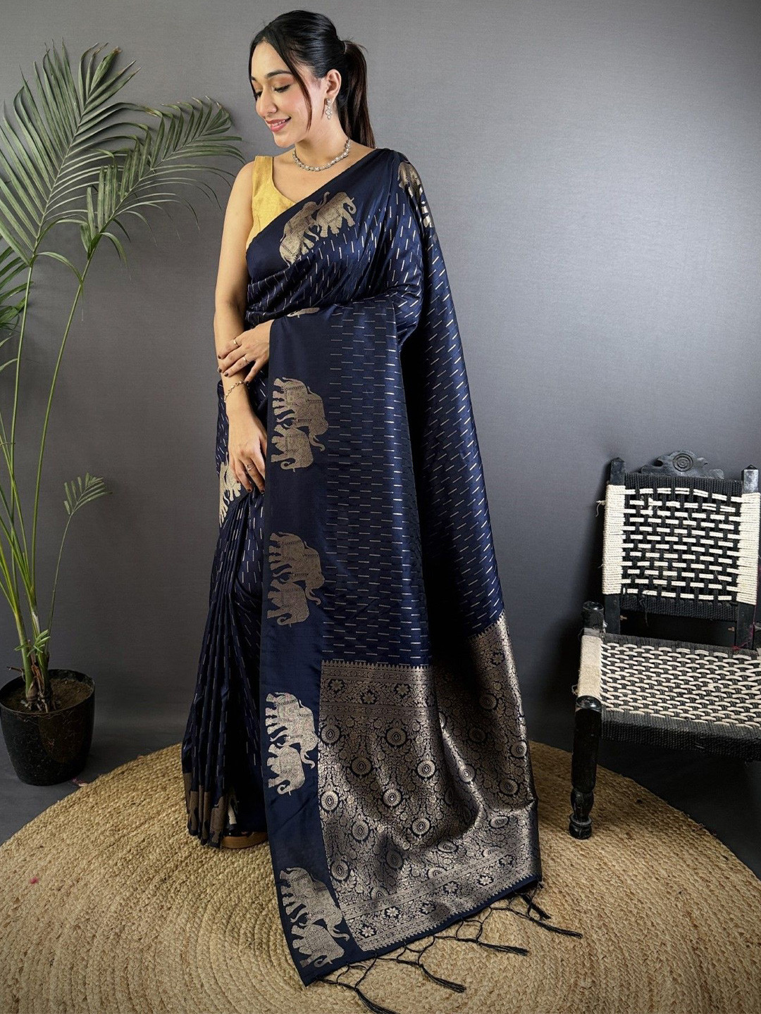 LeeliPeeri Designer Two Tone Woven Design Striped Zari Banarasi Saree