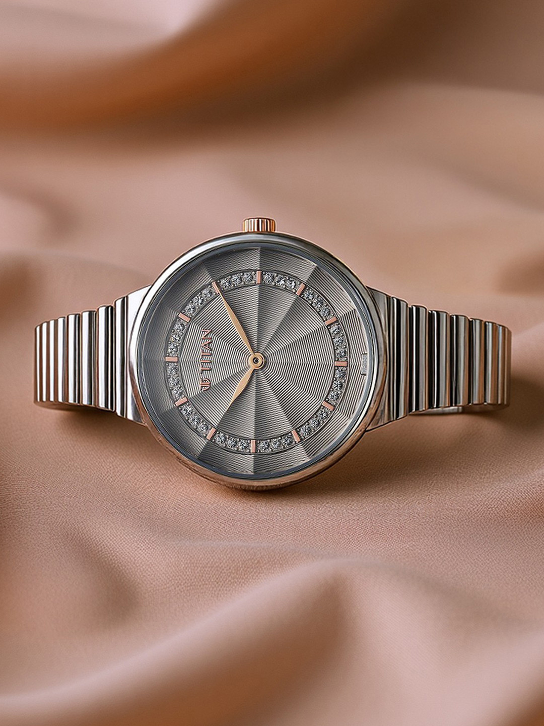 Titan Women Purple Analogue Watch 95245KM02