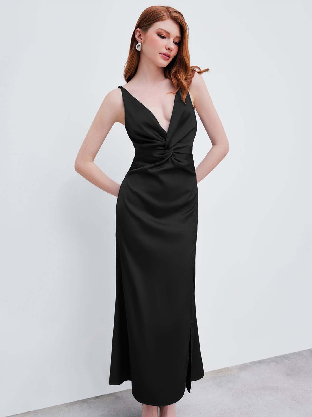 Outzidr Women Strappy Plunge Neck Slit Maxi Dress