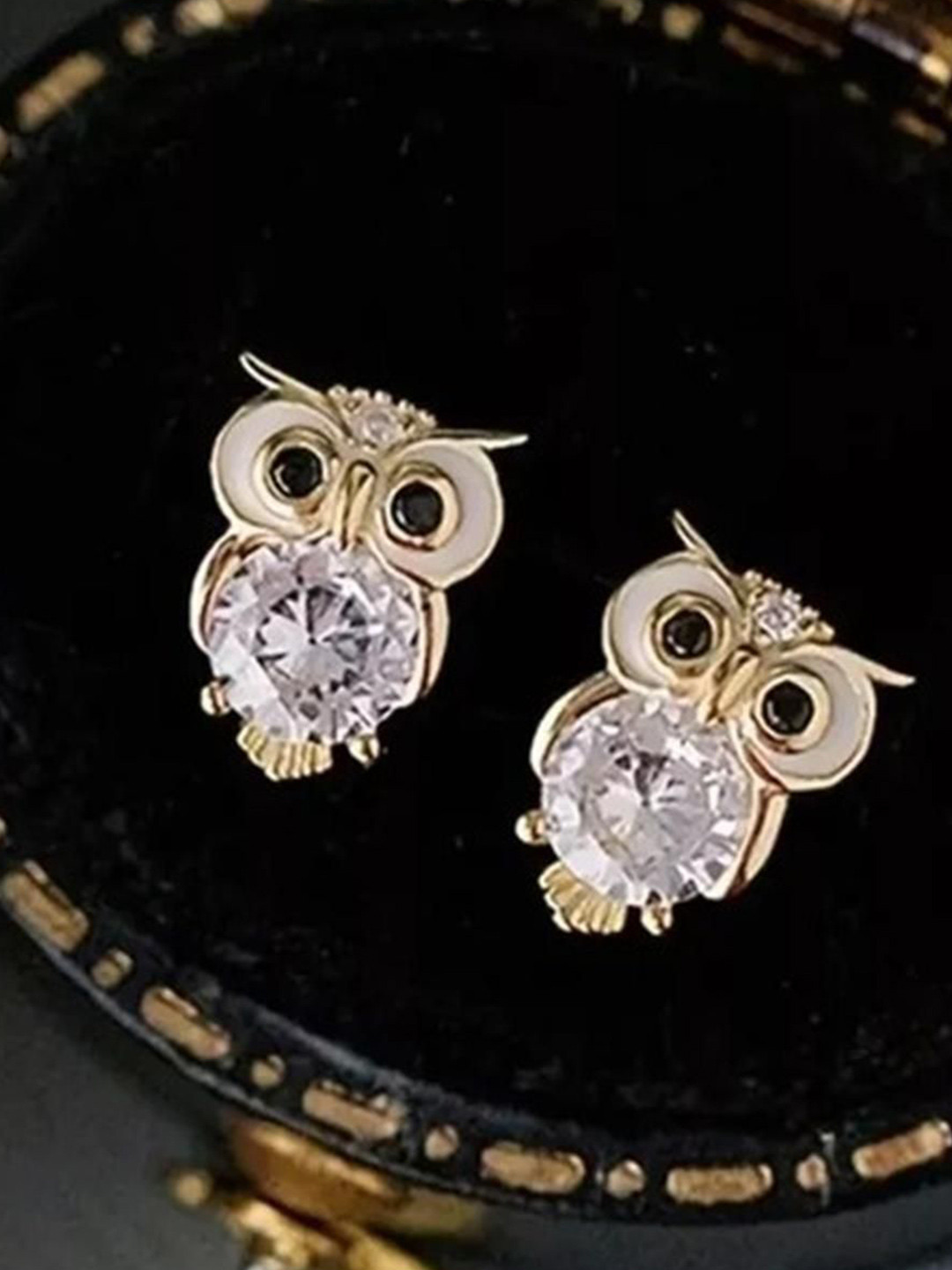 EL REGALO Rhiestones Cubic Zirconia Studded Quirky Shaped Studs