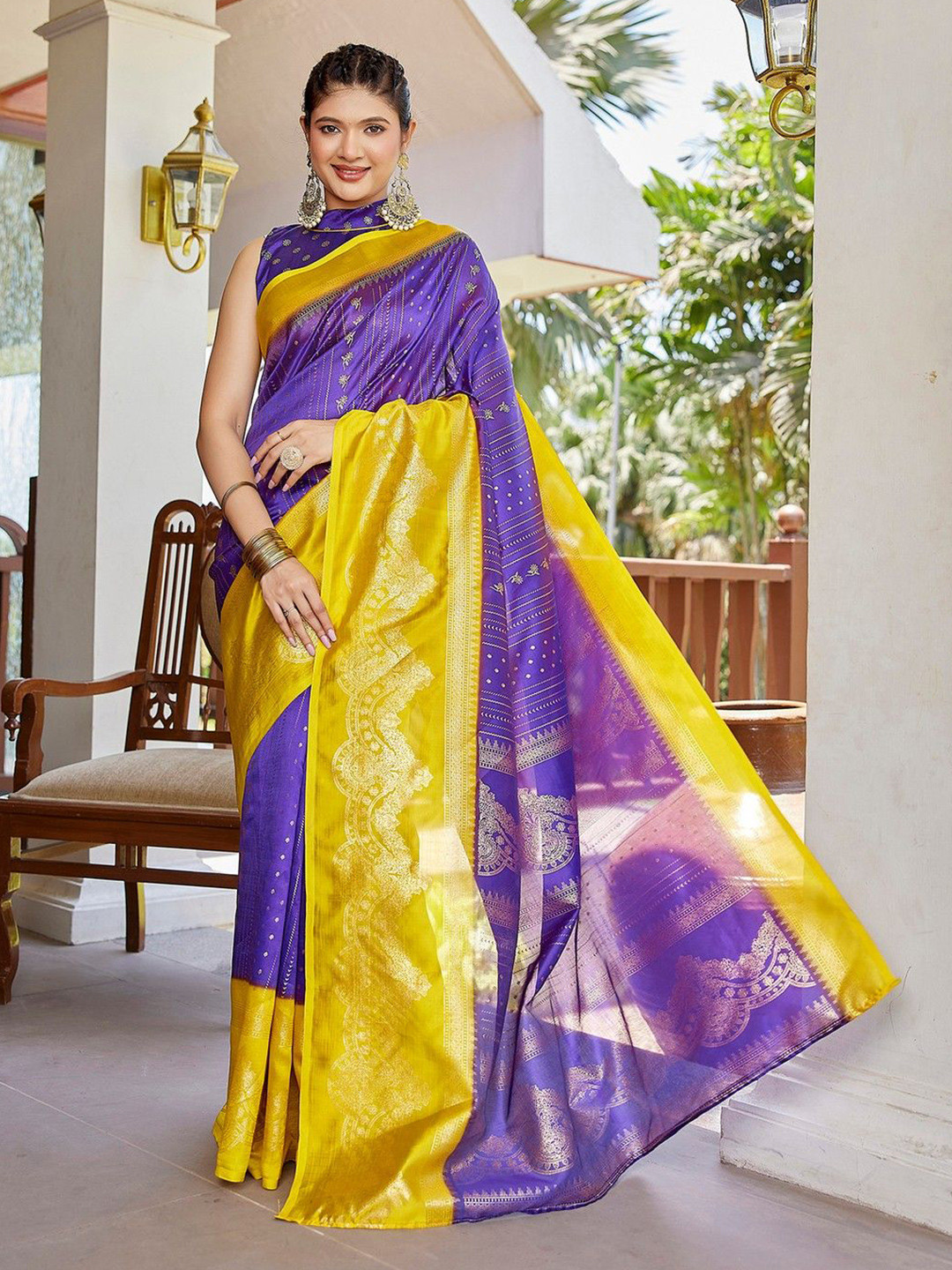 priyashi Ethnic Motifs Woven Design Zari Banarasi Saree with Blouse Piece