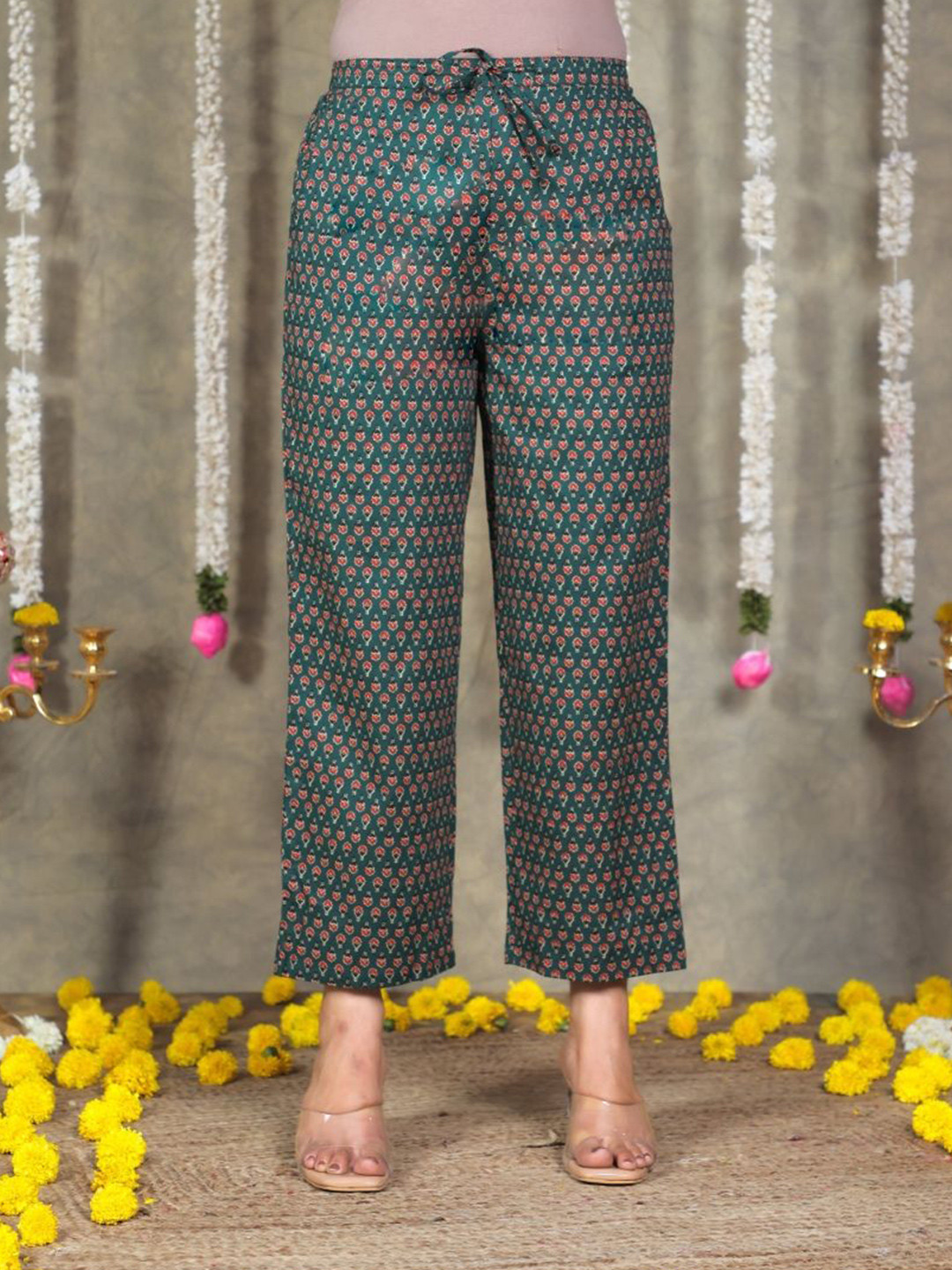 Aramya Women Floral Motifs Block Printed Easy Wash Soft Cotton Trousers