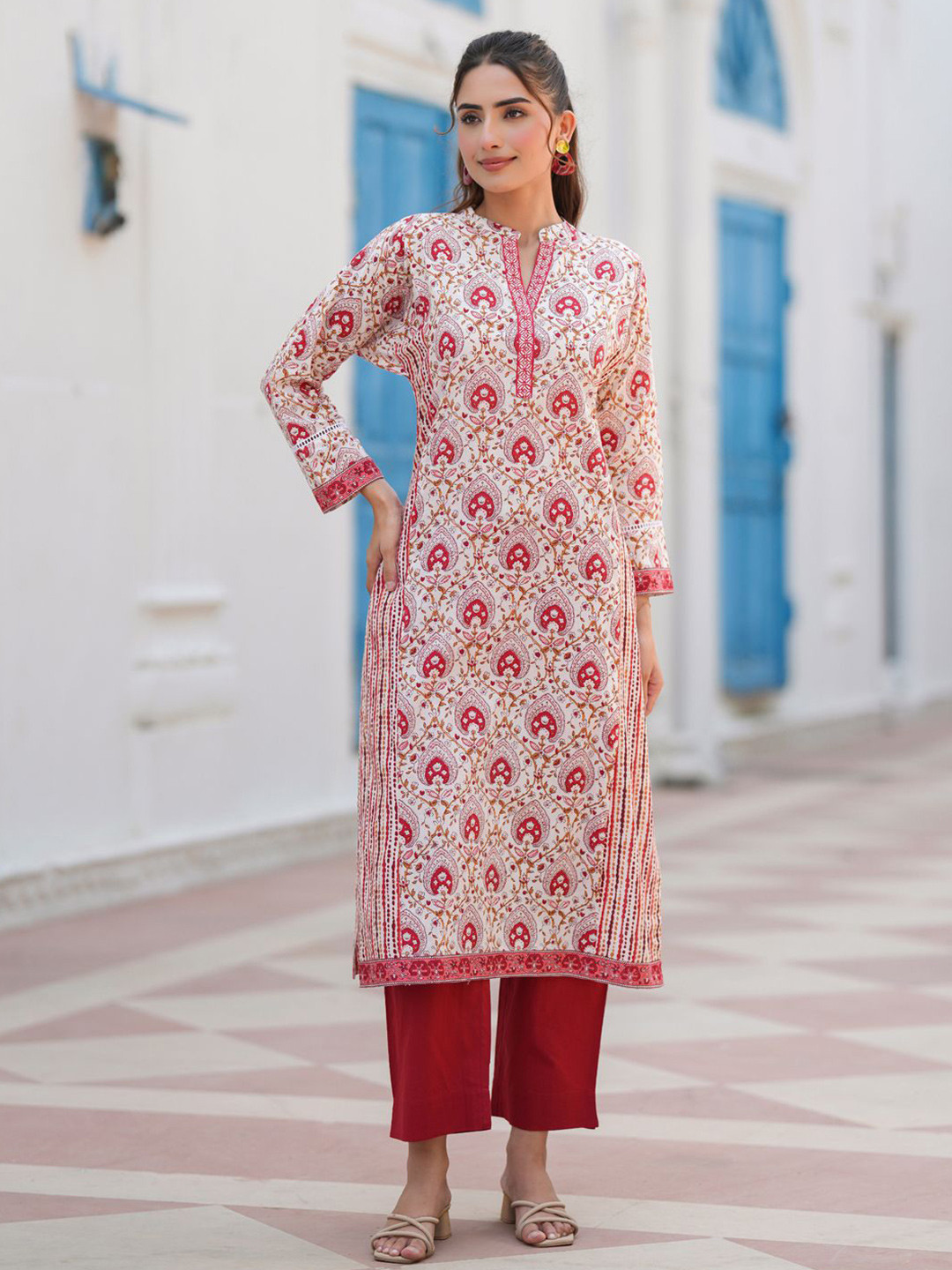 Rain & Rainbow Women Floral Printed Daily Cotton A-Line Kurta