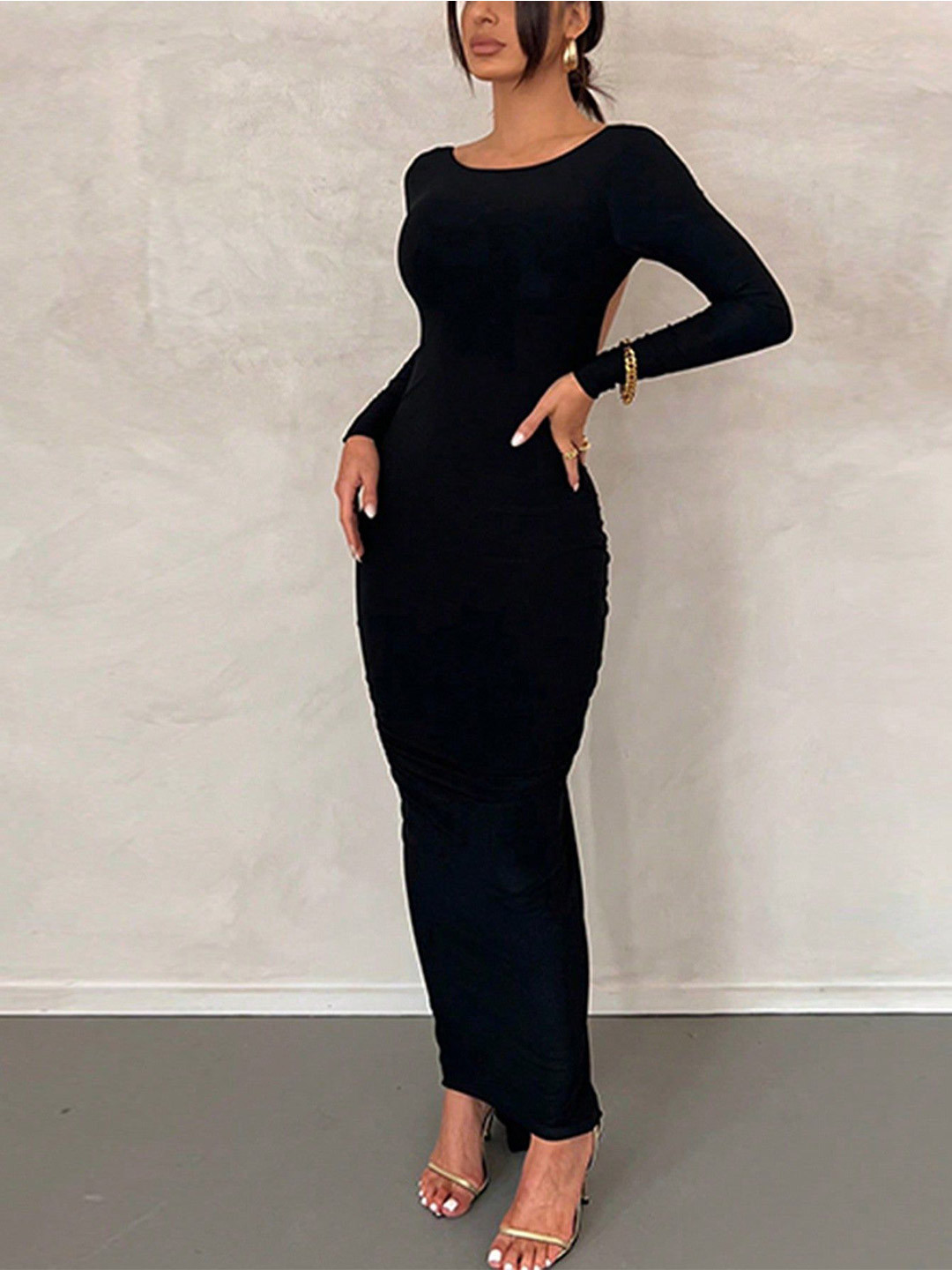 Outzidr Women Full Sleeveed Ruched Backless Bodycon Maxi Dress