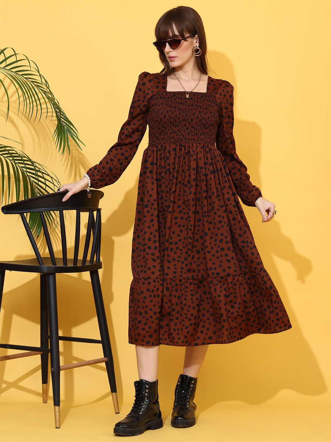 Honky Tonky Women Printed Puff Sleeves Smocked Pleated Detail Fit & Flare Midi Dress