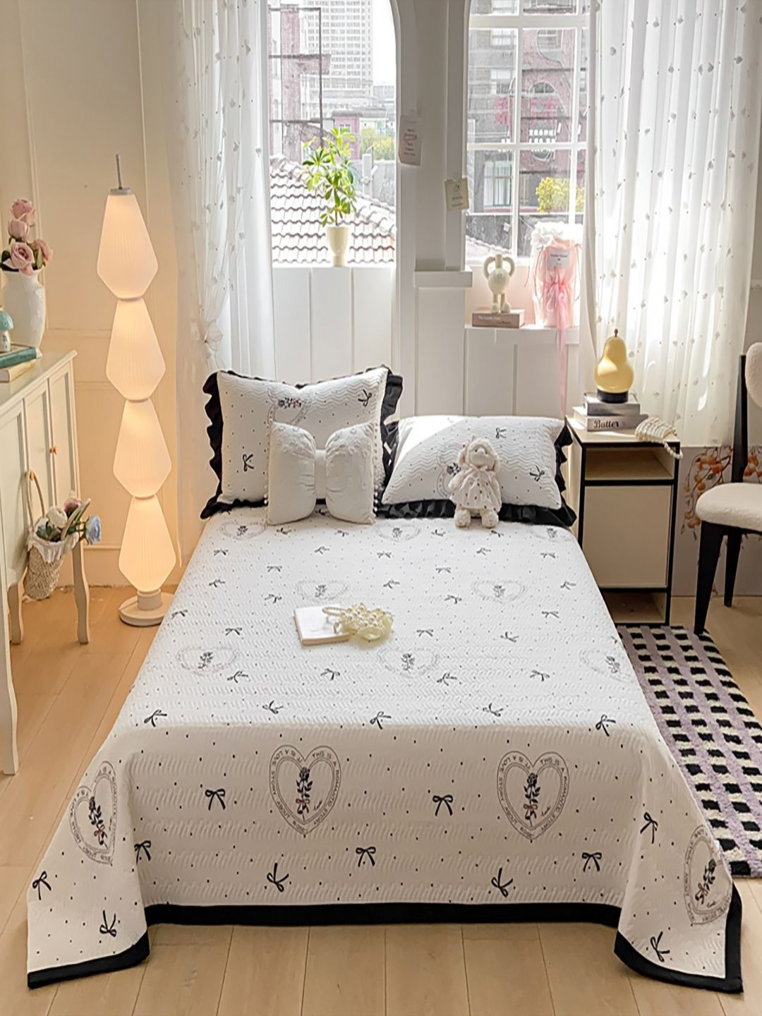 JC HOME 3Pcs Black & White Floral Printed 162 TC Double Queen Bed Covers