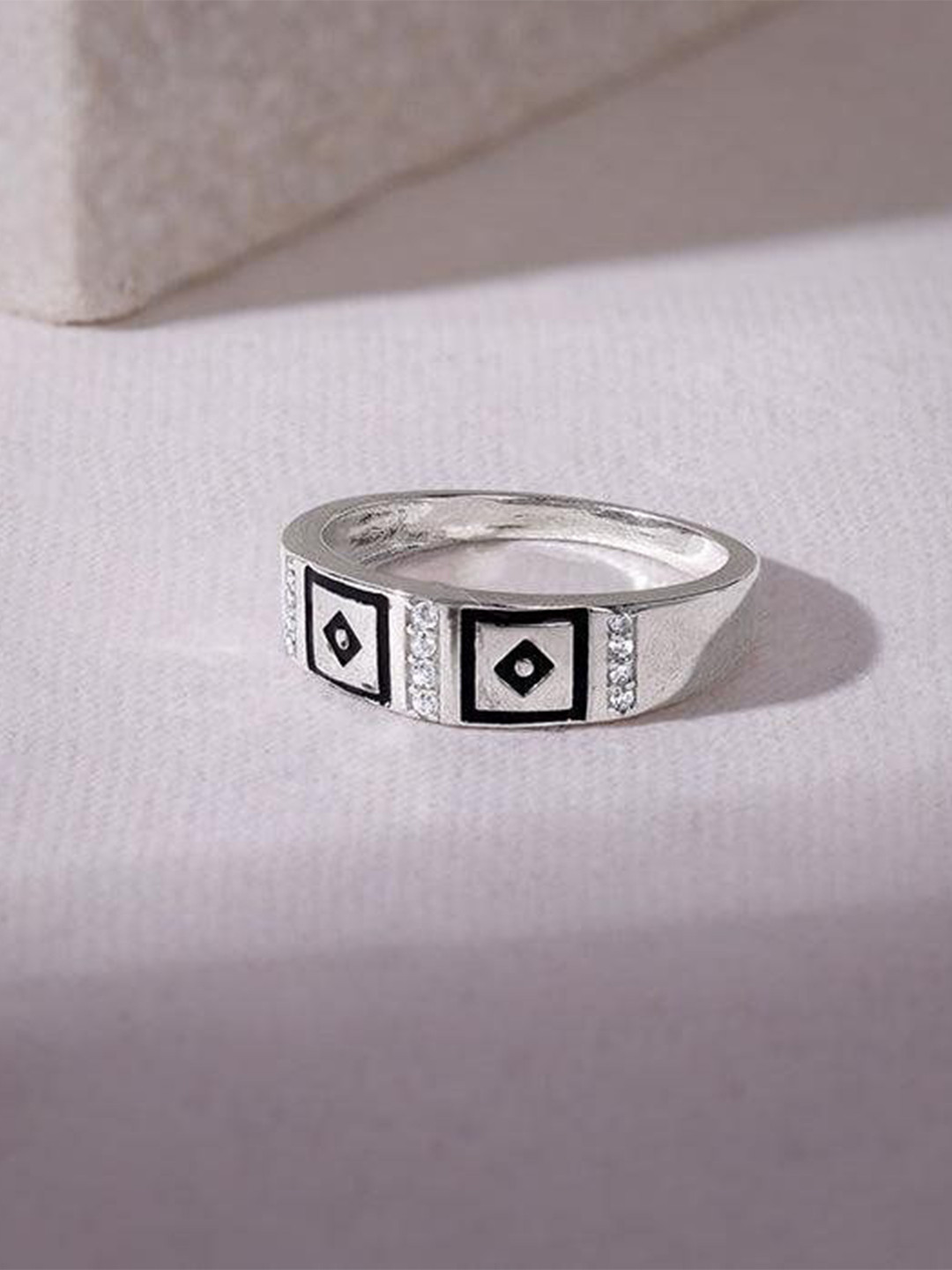 GIVA Men Silver Mystic Geometry Ring