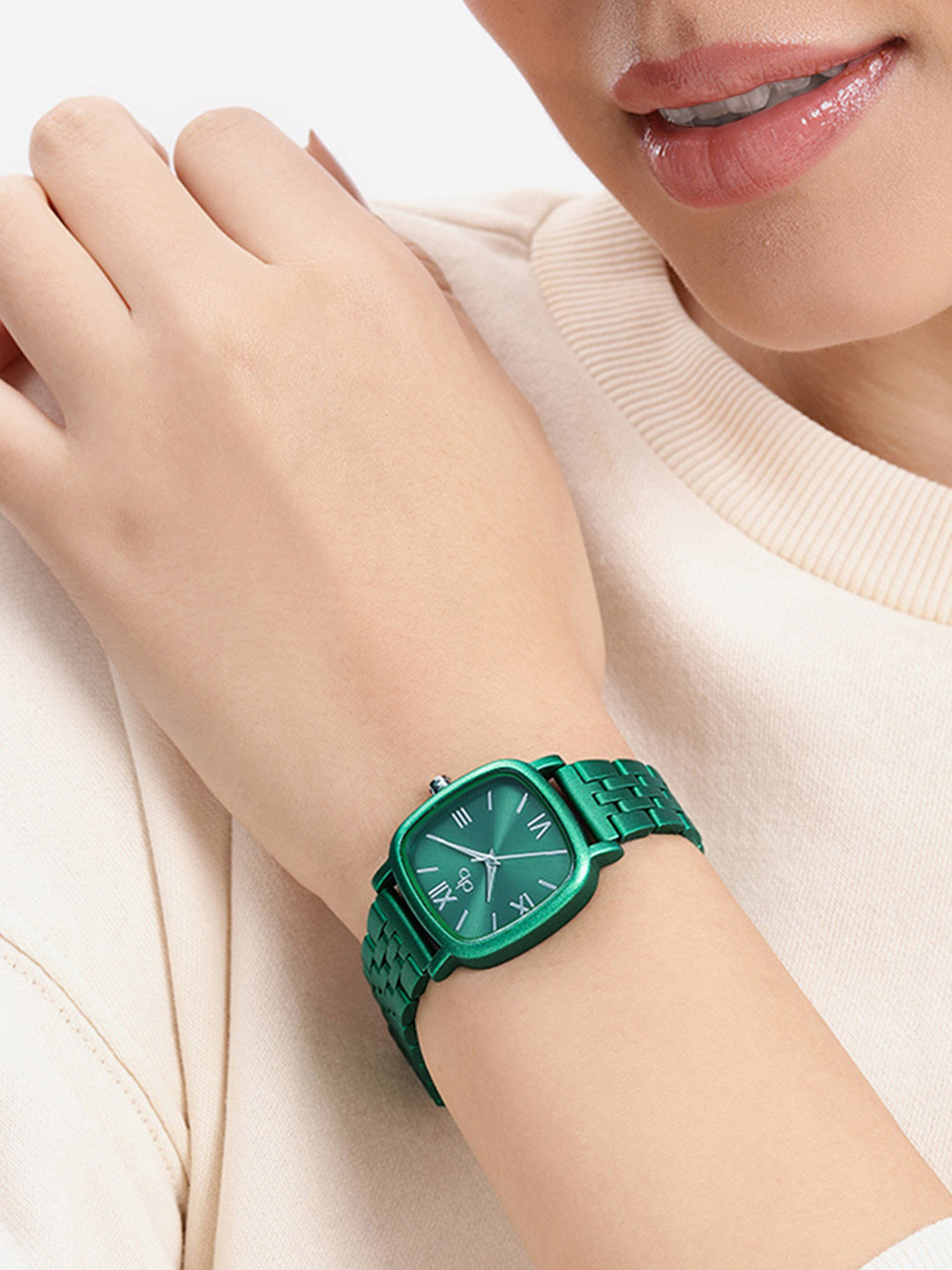 DressBerry Women Bracelet Style Straps Analogue Watch UT-A8649-DG-DB