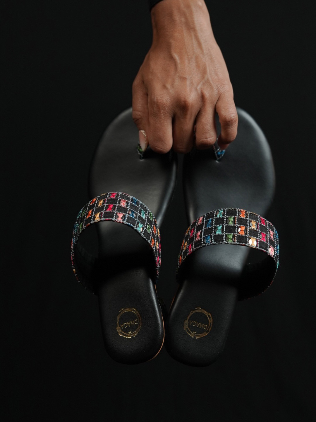 Dhaga Woven Design Block Heels Sandals