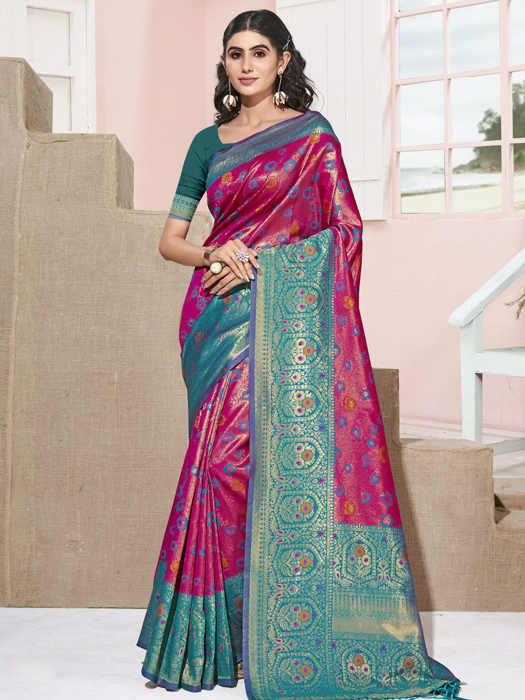 DEVATITHI Ethnic Motifs Woven Design Pink Kanjivaram Silk Saree