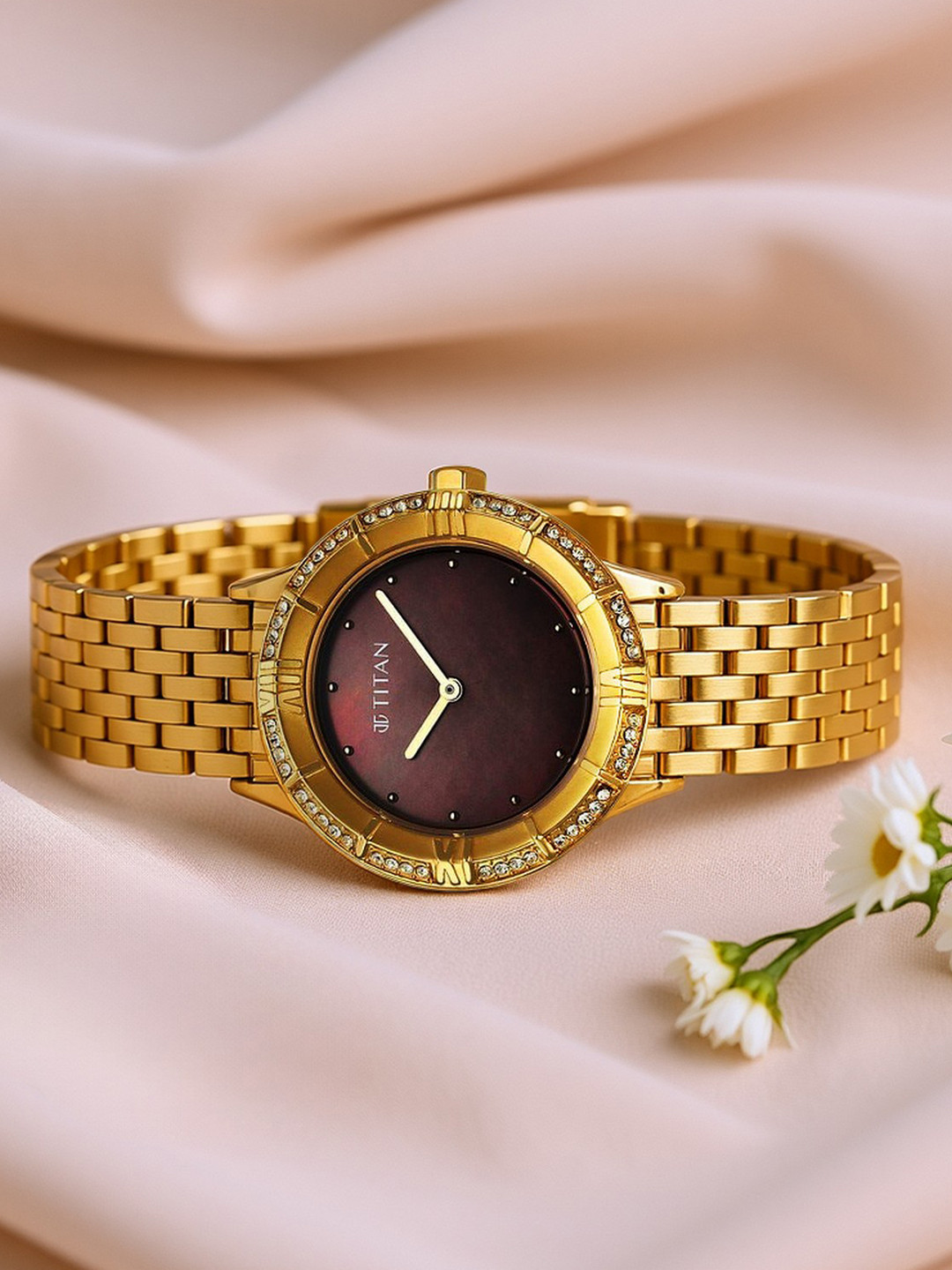 Titan Women Titan Glamour Phase 2 Dial & Stainless Steel Straps Analogue Watch 95316YM01