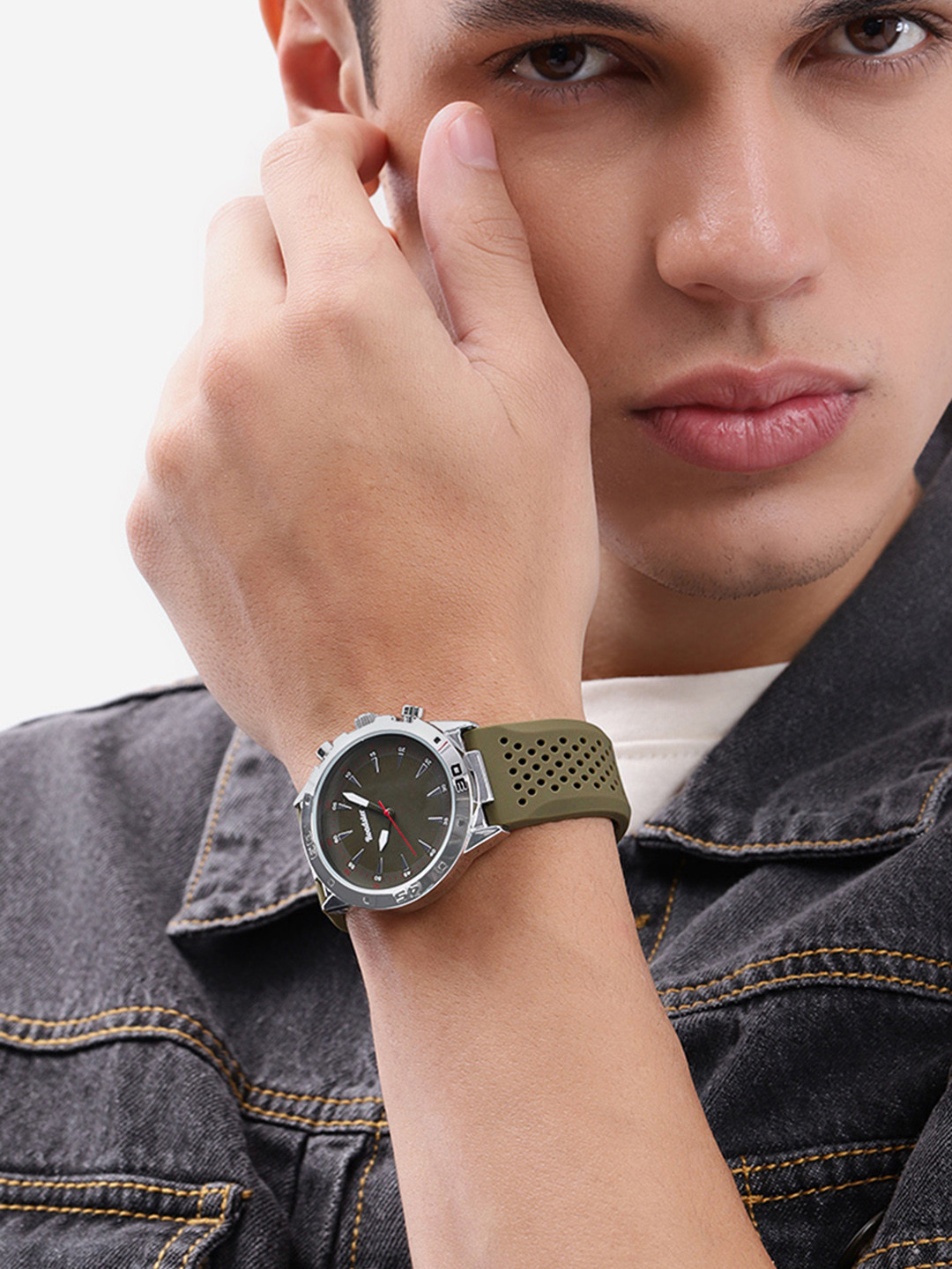 Roadster Men Textured Dial Watch UT-A8669OL