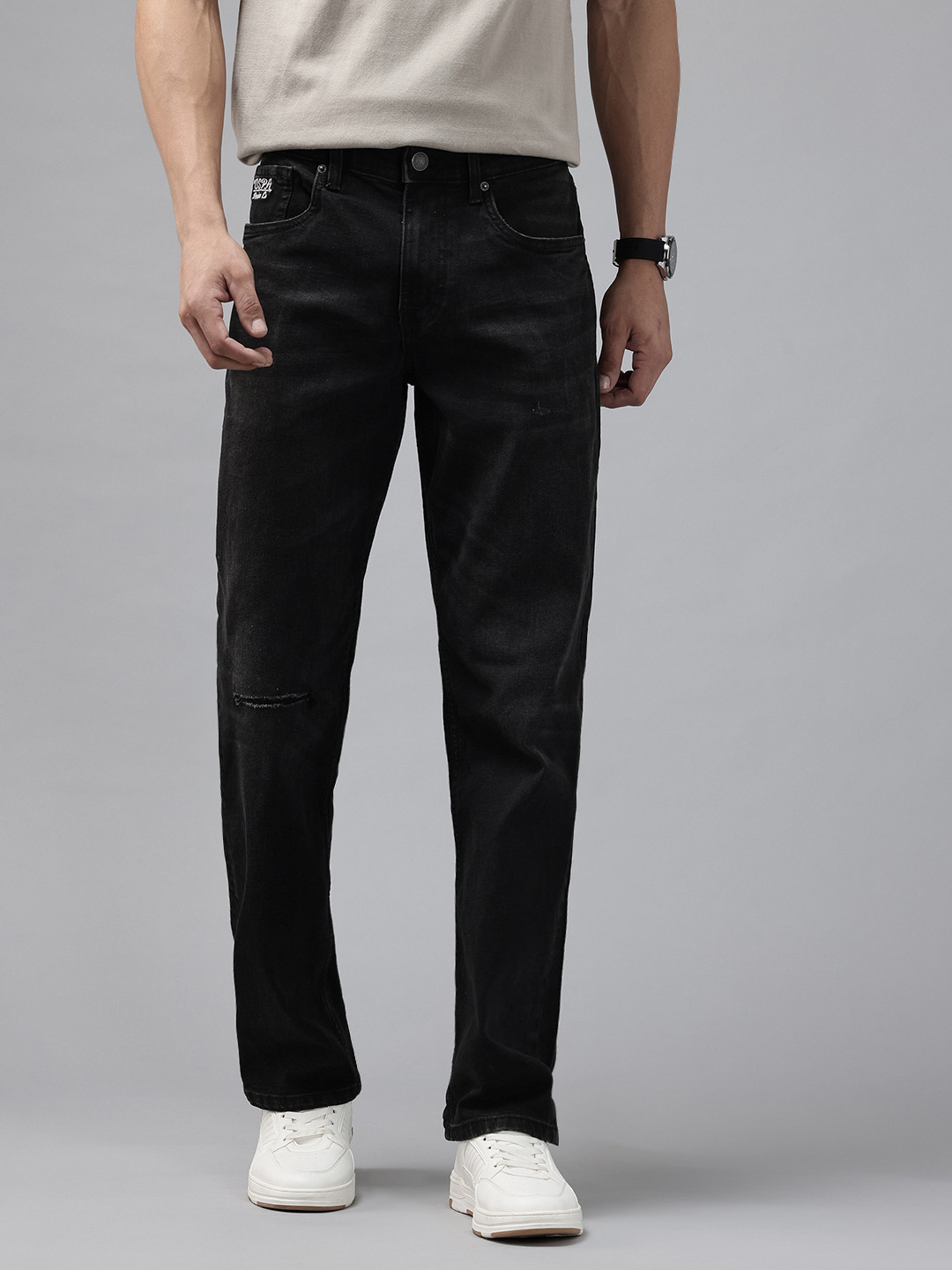 U.S. Polo Assn. Denim Co. Men Shawn Slash Knee Light Fade Stretchable Relaxed Fit Jeans