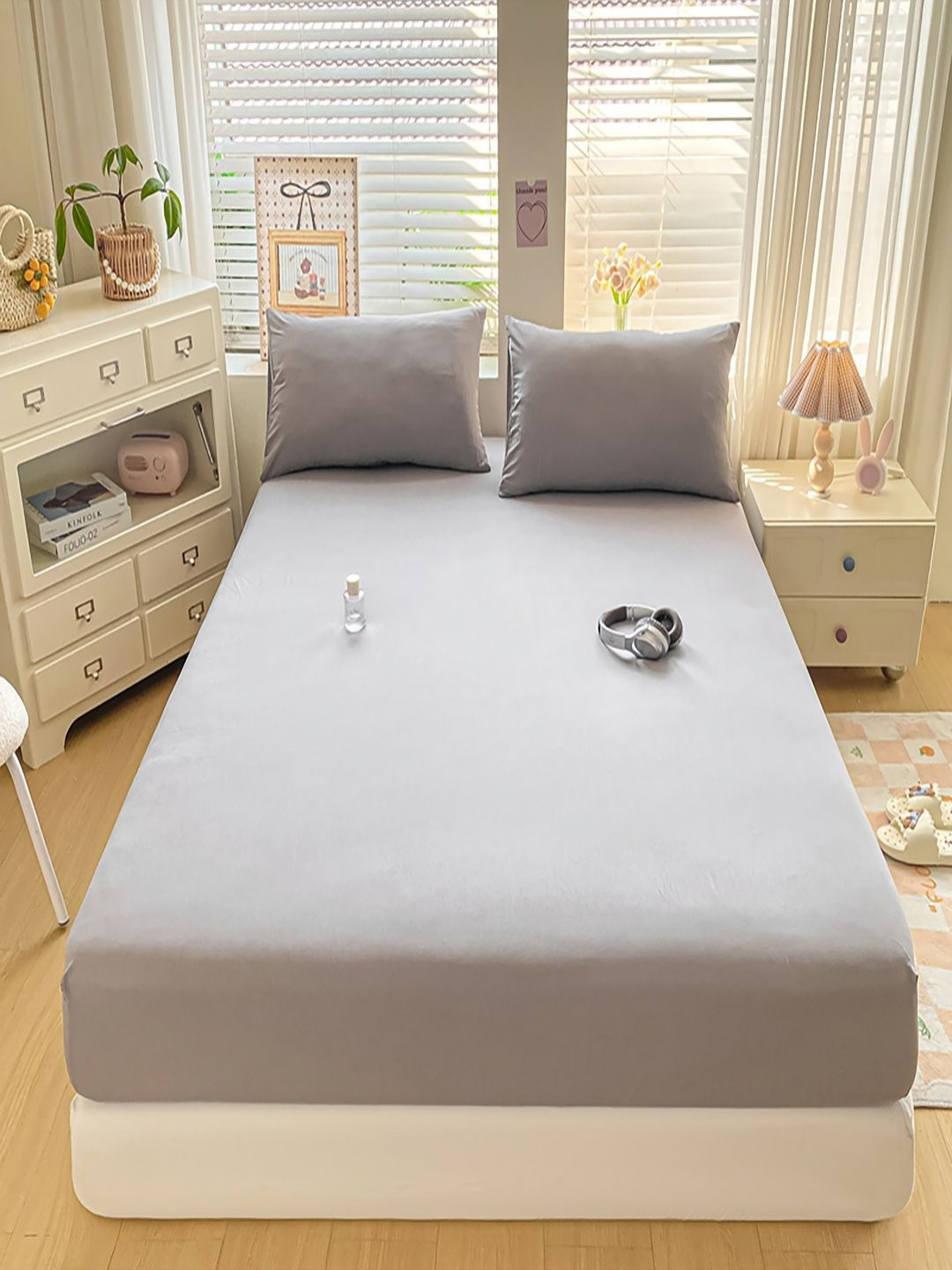 JC HOME Grey 140 TC Cotton King Size Bedsheet Set - 1.80 x 2.00cm