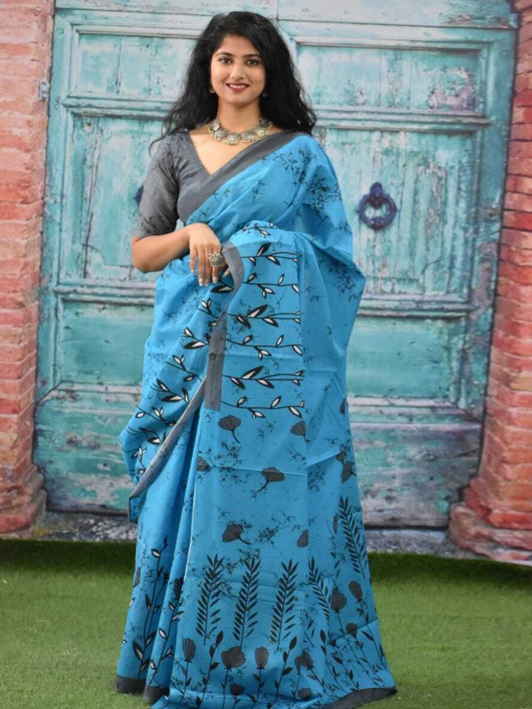 Craft Musium Floral Pure Cotton Block Print Saree With Blouse