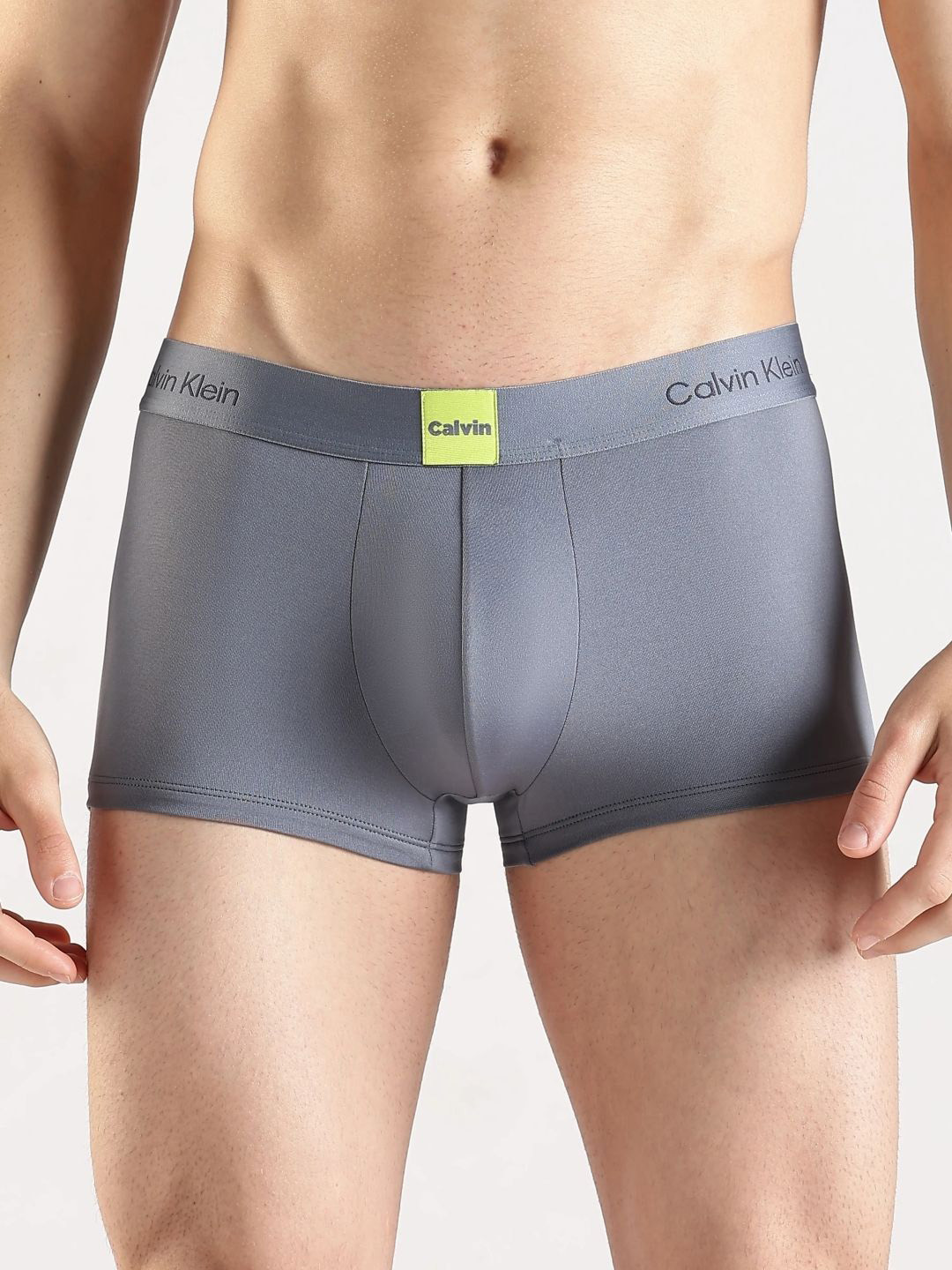 Calvin Klein Underwear Low-Rise Short Trunk NB4440420-Metro Grey
