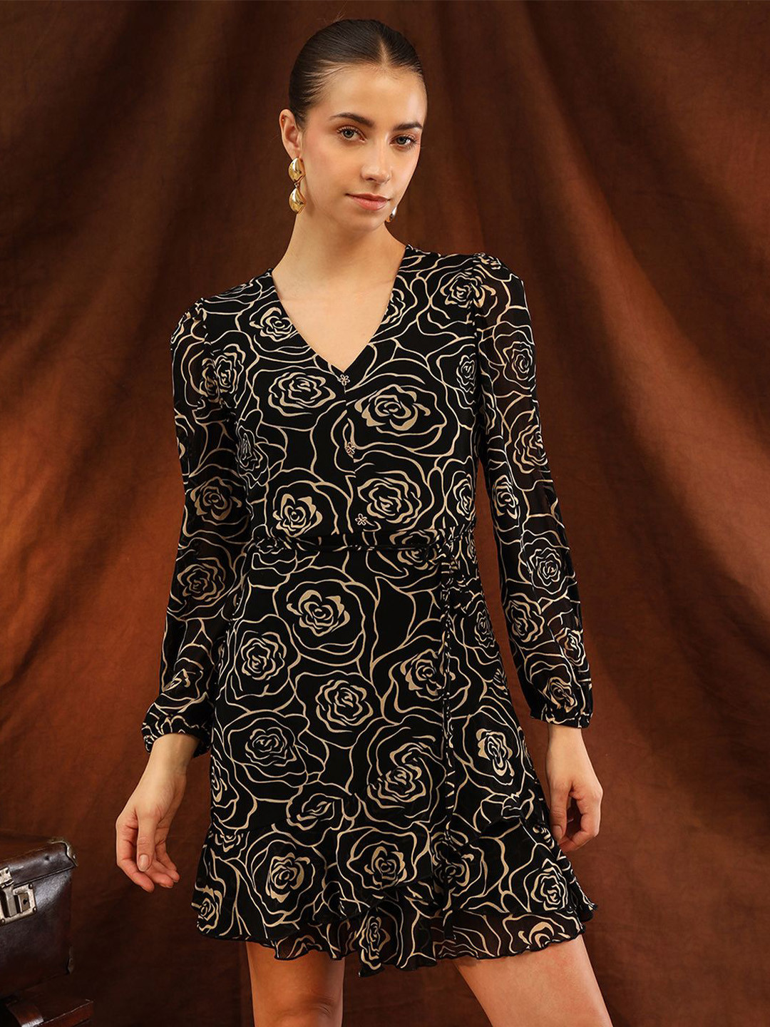 Kazo Women Floral Printed Tie-Ups V-Neck A-Line Mini Dress