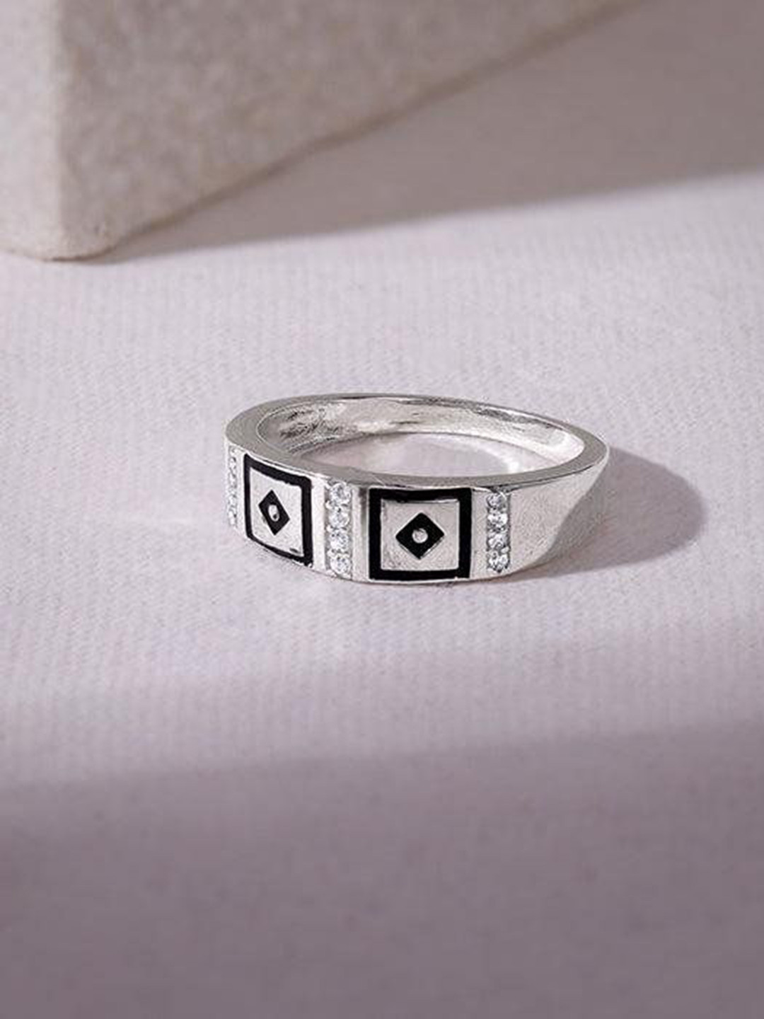 GIVA Men Silver Mystic Geometry Ring