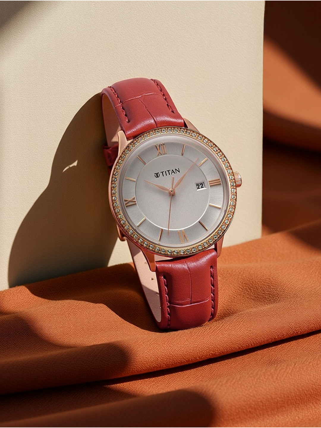 Titan Women Straps Analogue Watch 95247WL01