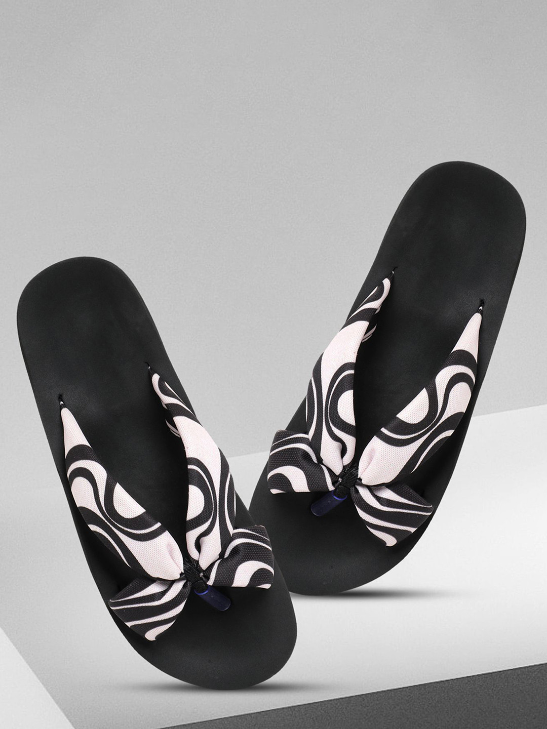 glitchez Women Dual Strap Design Slip-On Flip-Flops