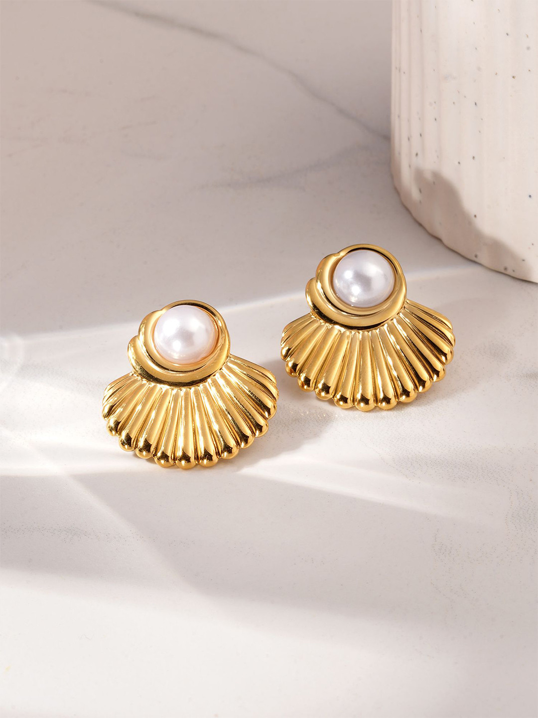 PALMONAS Gold-Plated Stainless Steel Pearls Oyster Shaped Anti-Tarnish Studs Earrings