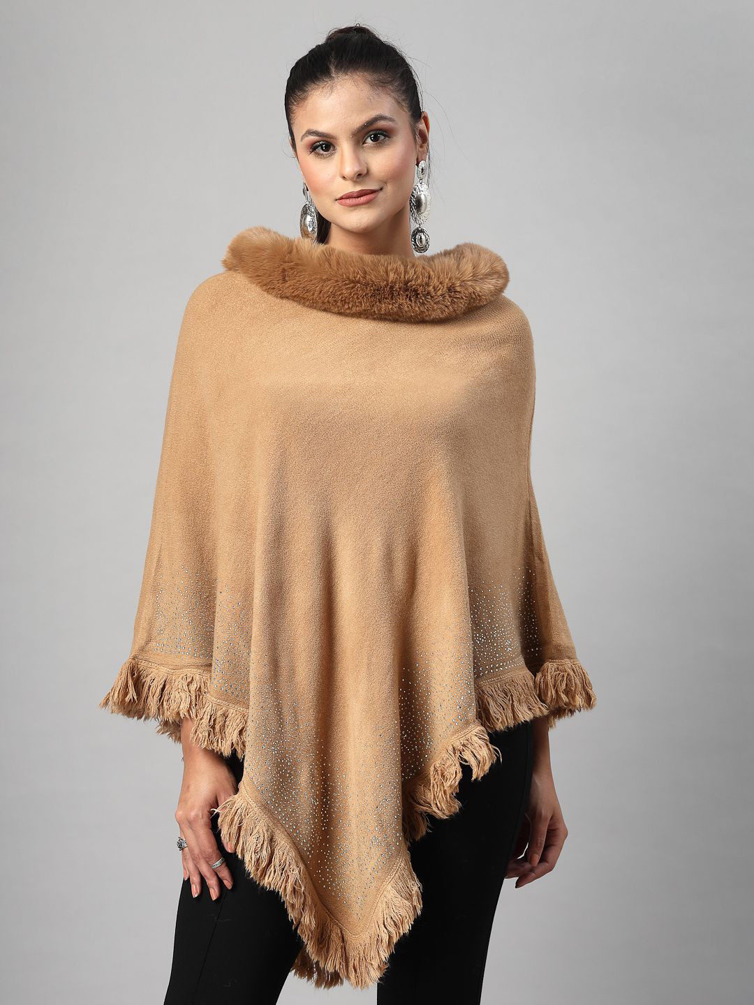 Mafadeny Elegant Fur Collar and Fringe Detailing Poncho