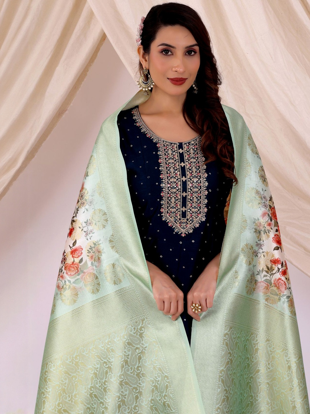 Moda Rapido Pista Woven Design Dupatta