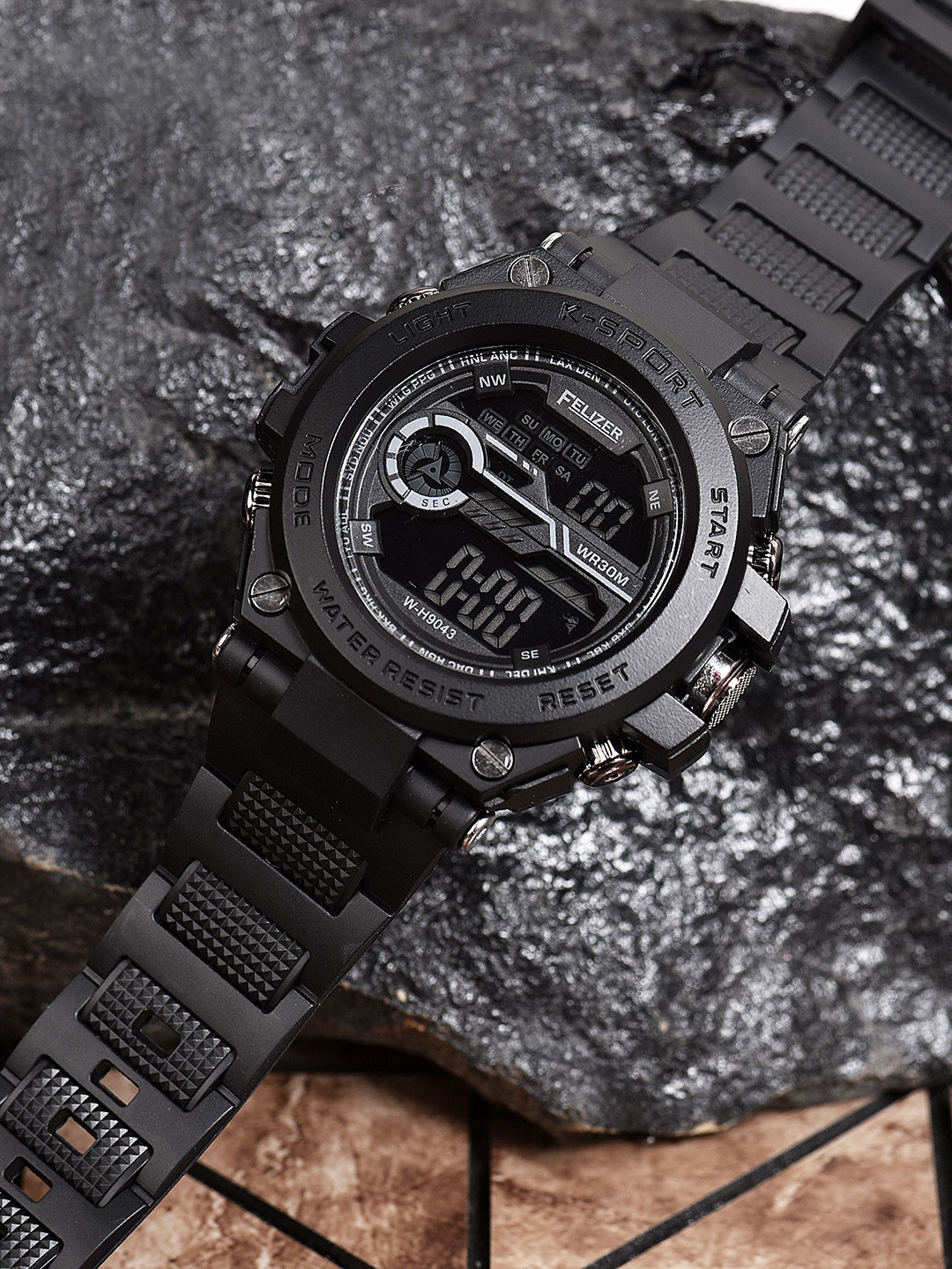 FELIZER Men Dial & Wrap Around Straps Digital Chronograph Watch 90443-Black