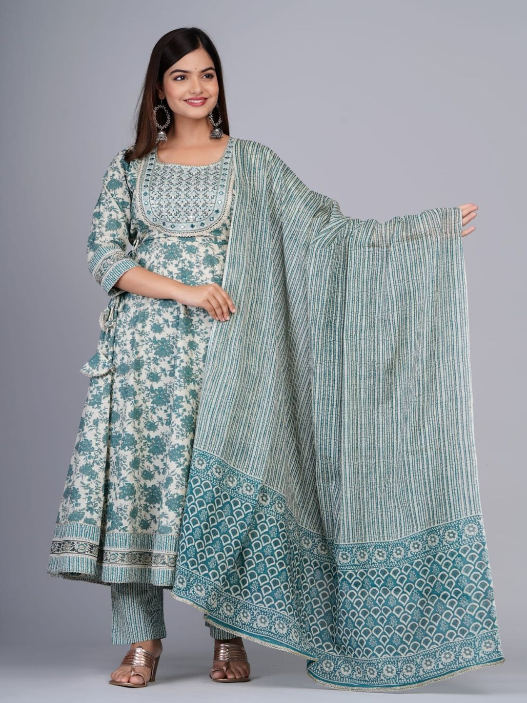 AKARSHITA SALES Women Floral Printed Mirror Work Pure Cotton Kurta with Trousers & Dupatta