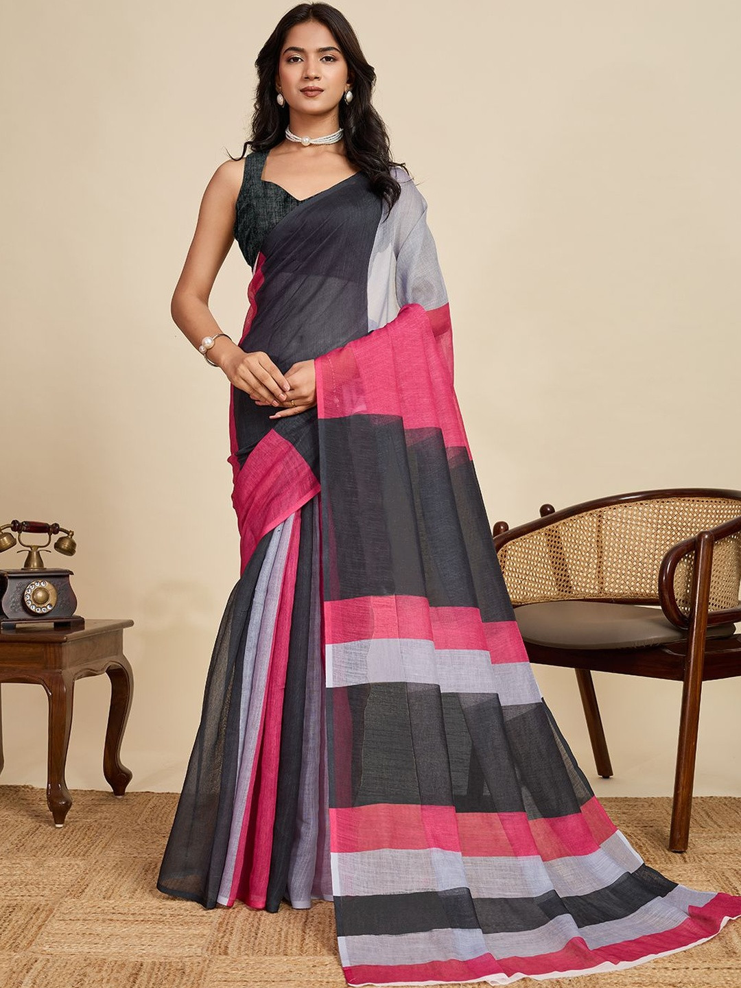 VS MALL Women Linen Blend Printed Saree With Blouse Piece