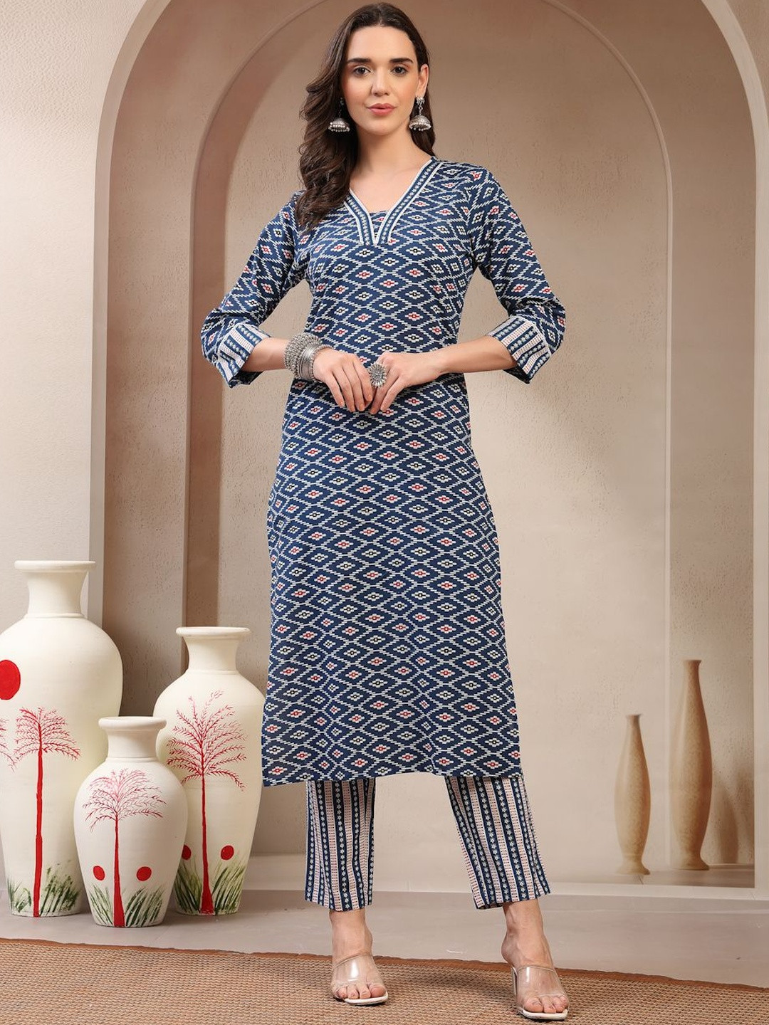 KALINI Women Printed Aline Kurta With Pant Set V Neck With 3/4 Sleeves