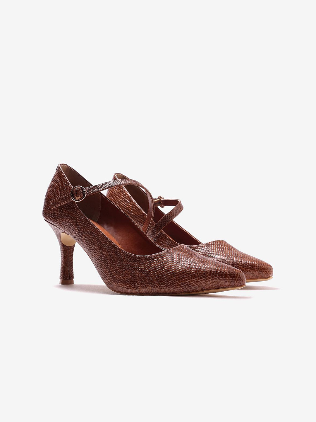 Pair ie Tales Women Leather Kitten Heels Pumps with Buckles