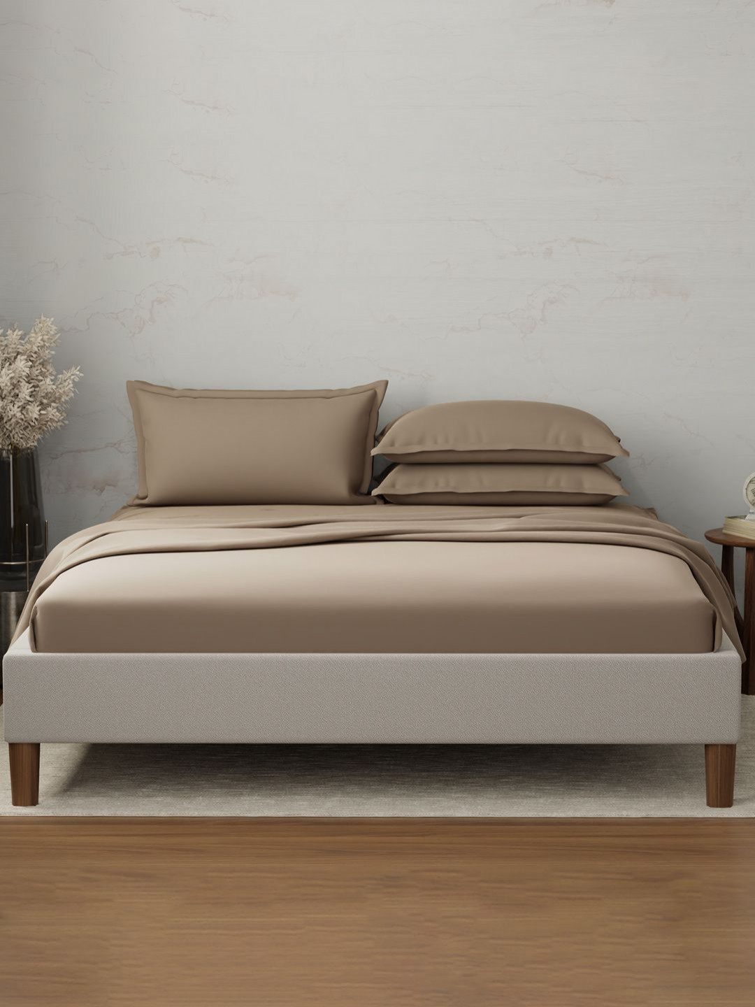 Boutique Living India Emblem Brown Pure Cotton 300 TC King Bedsheet Set - 2.74 m x 2.74 m