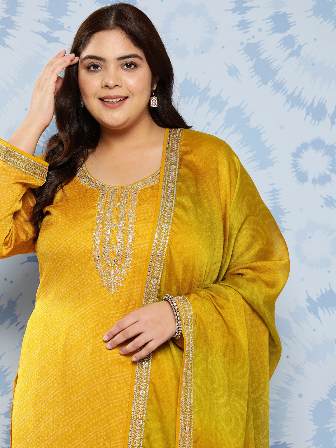 EXTRA LOVE BY LIBAS Women Ethnic Motifs Embroidered Plus Size Kurta Set with Dupatta
