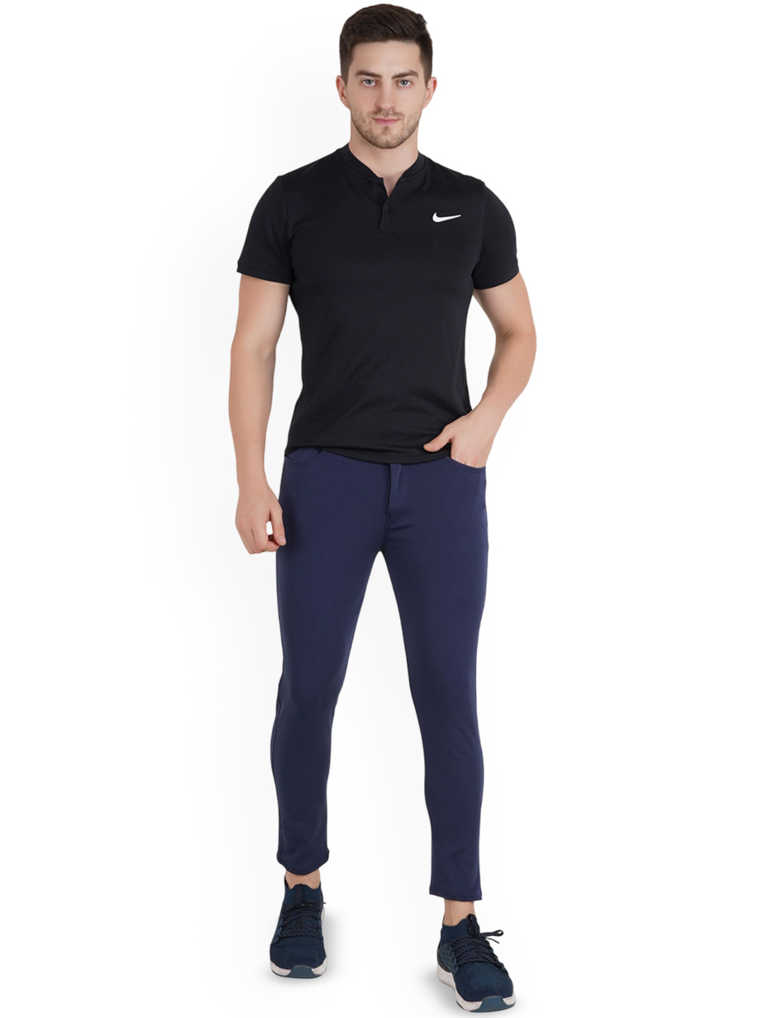LDHSATI Men Relaxed Regular Fit Mid-Rise Trousers
