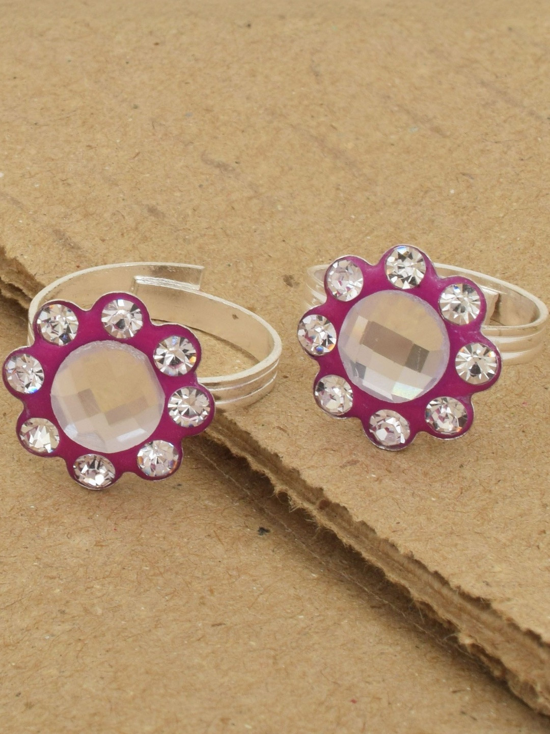 Missmister Set of 2 Silver-Plated Rani Pink Meenakari Quartz Toe Ring