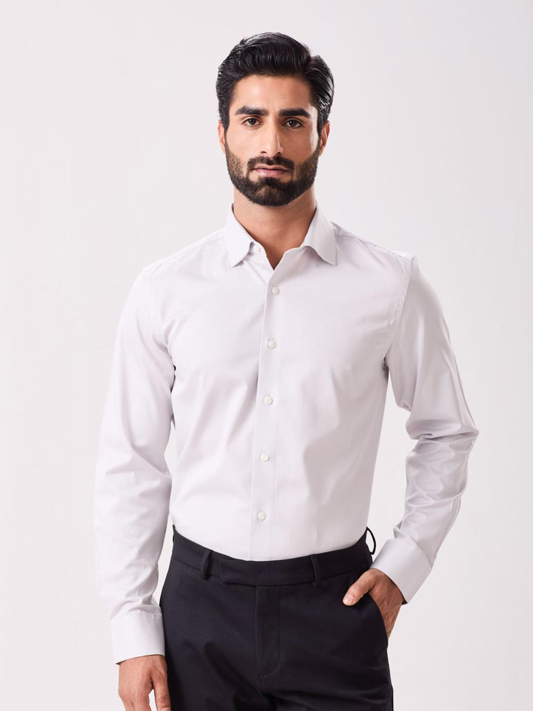 MH&Y Men India Slim Fit Solid Spread Collar Cotton Formal Shirt