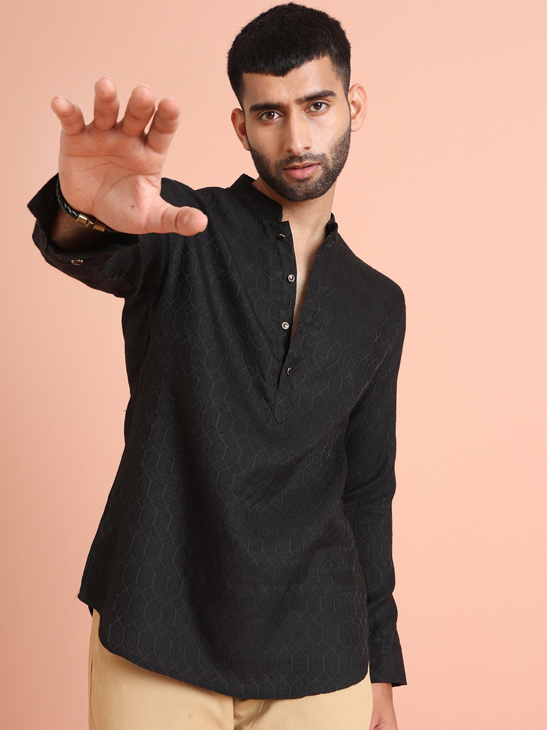 KISAH Men Thread Work Short Kurta